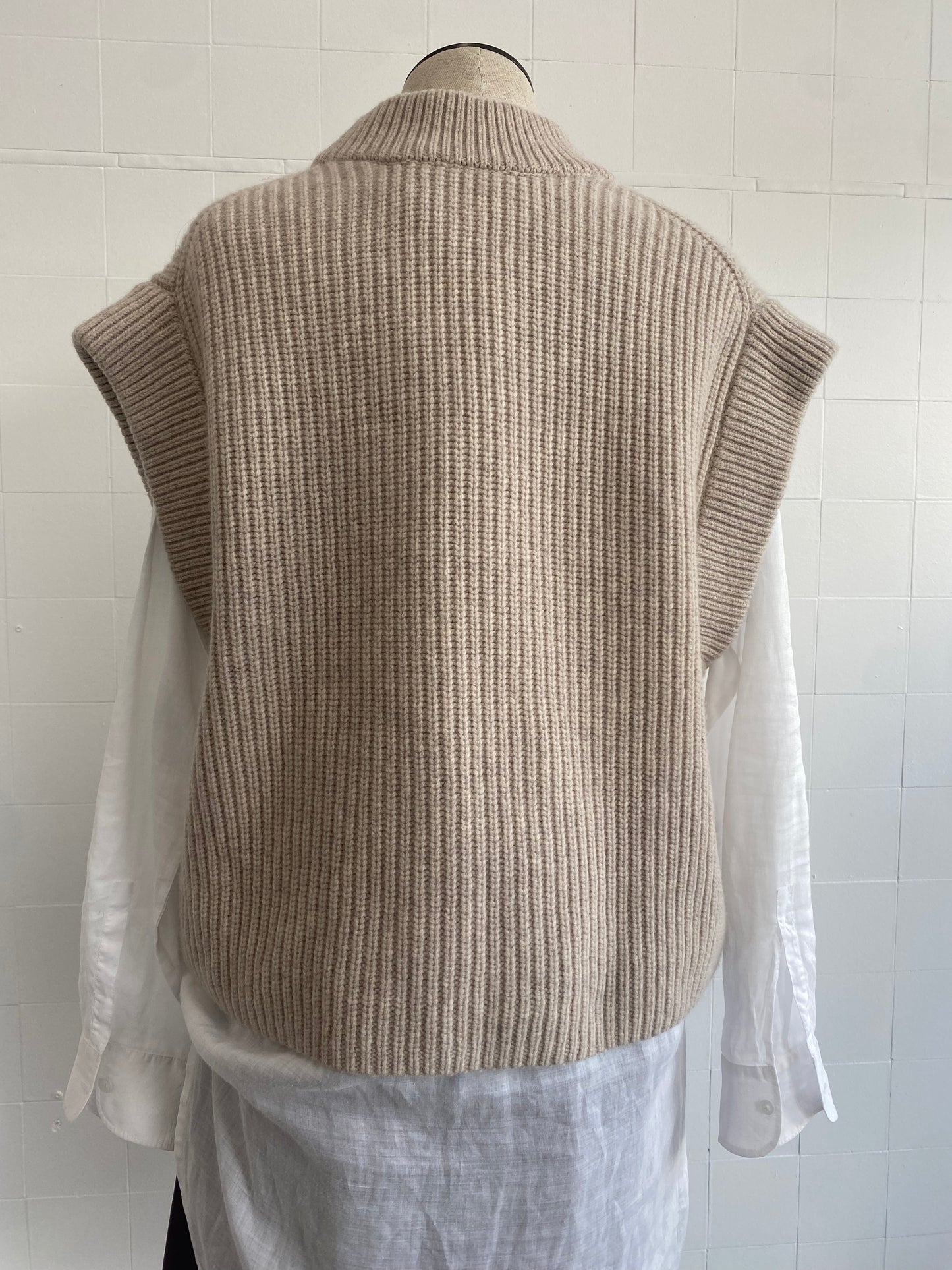 BY MALENE BIRGER BEIGE FARIMA VEST - SIZE SMALL