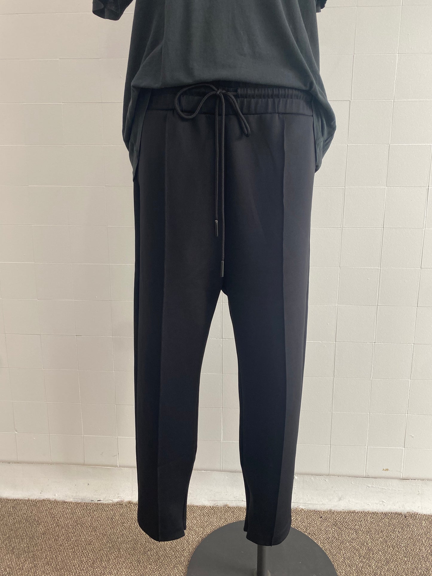 CAMILLA AND MARC BLACK LARA PANTS - SIZE 12