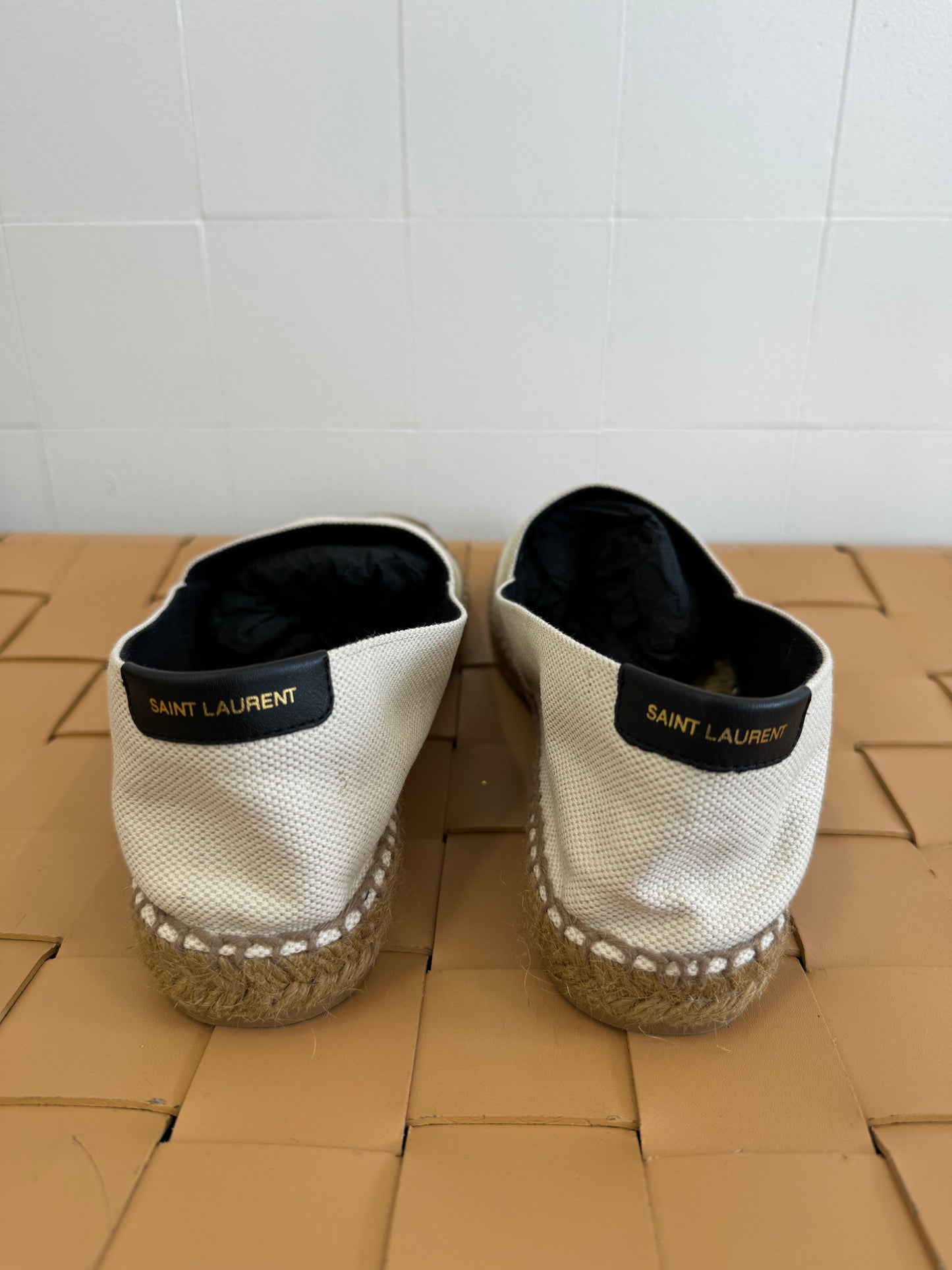 SAINT LAURENT PARIS OFF-WHITE CANVAS ESPADRILLE - SIZE 40.5