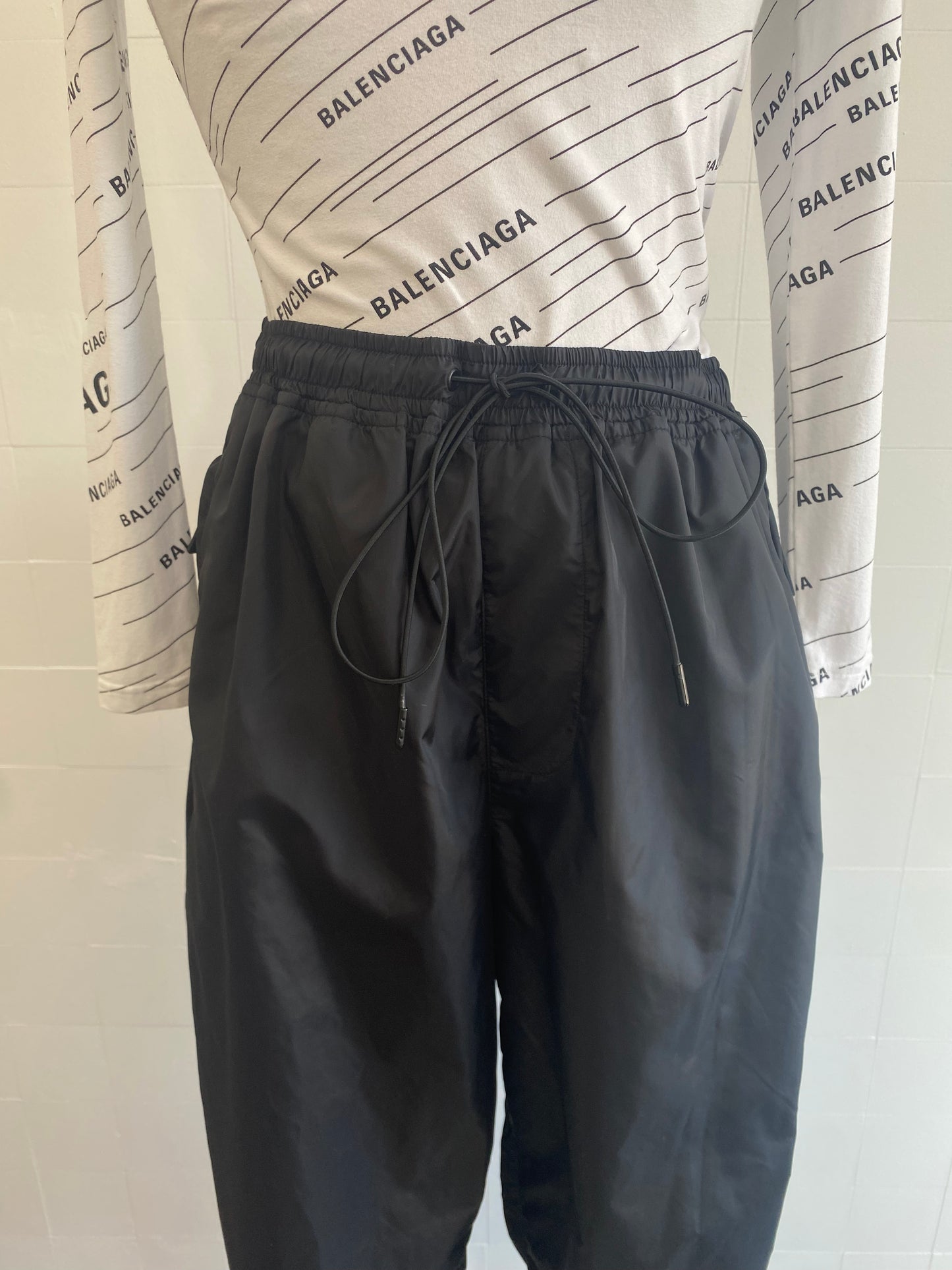 CAMILLA AND MARC ARI BLACK PANT - SIZE M