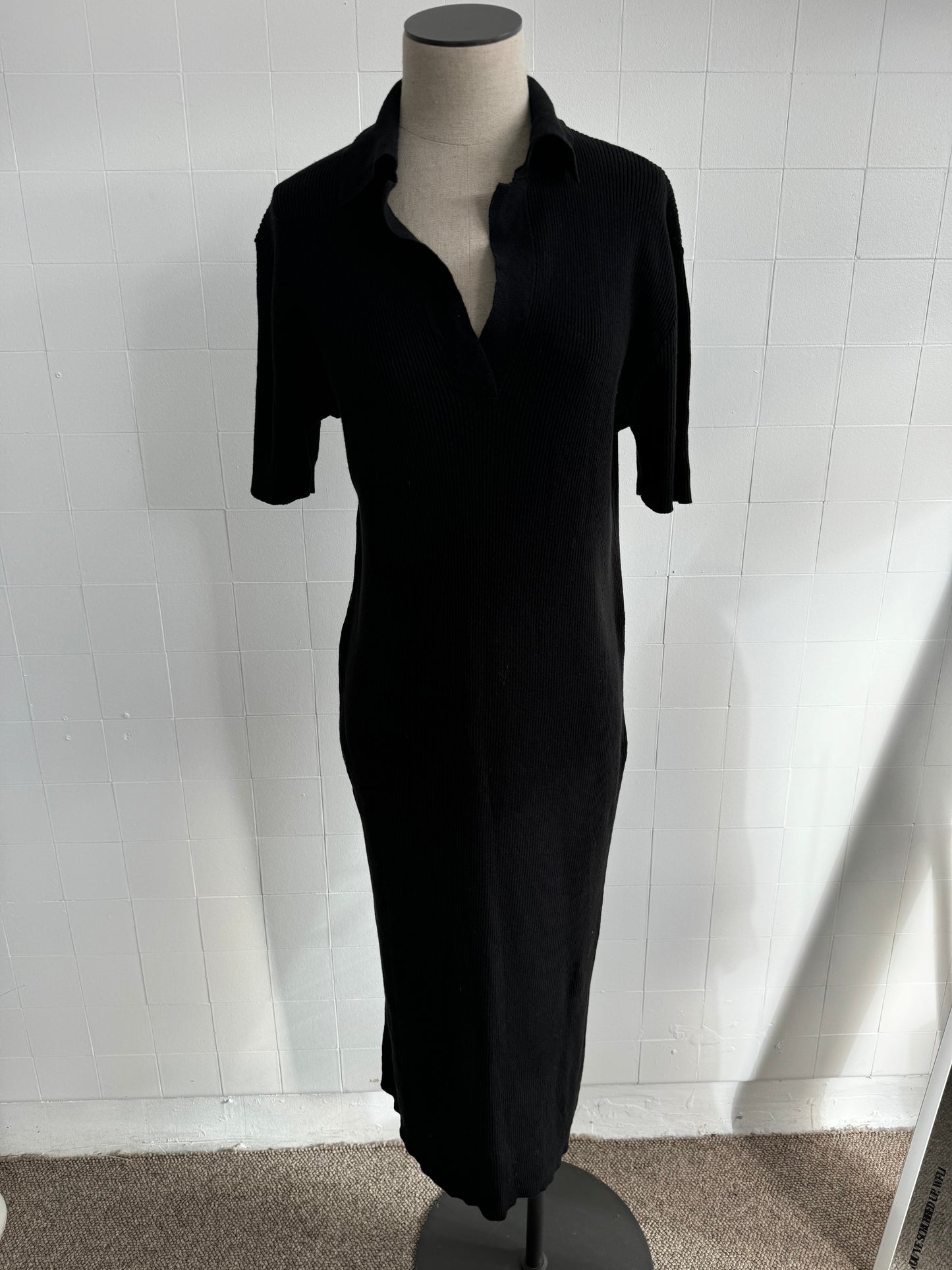 ACADEMY KNIT DRESS - SIZE XS