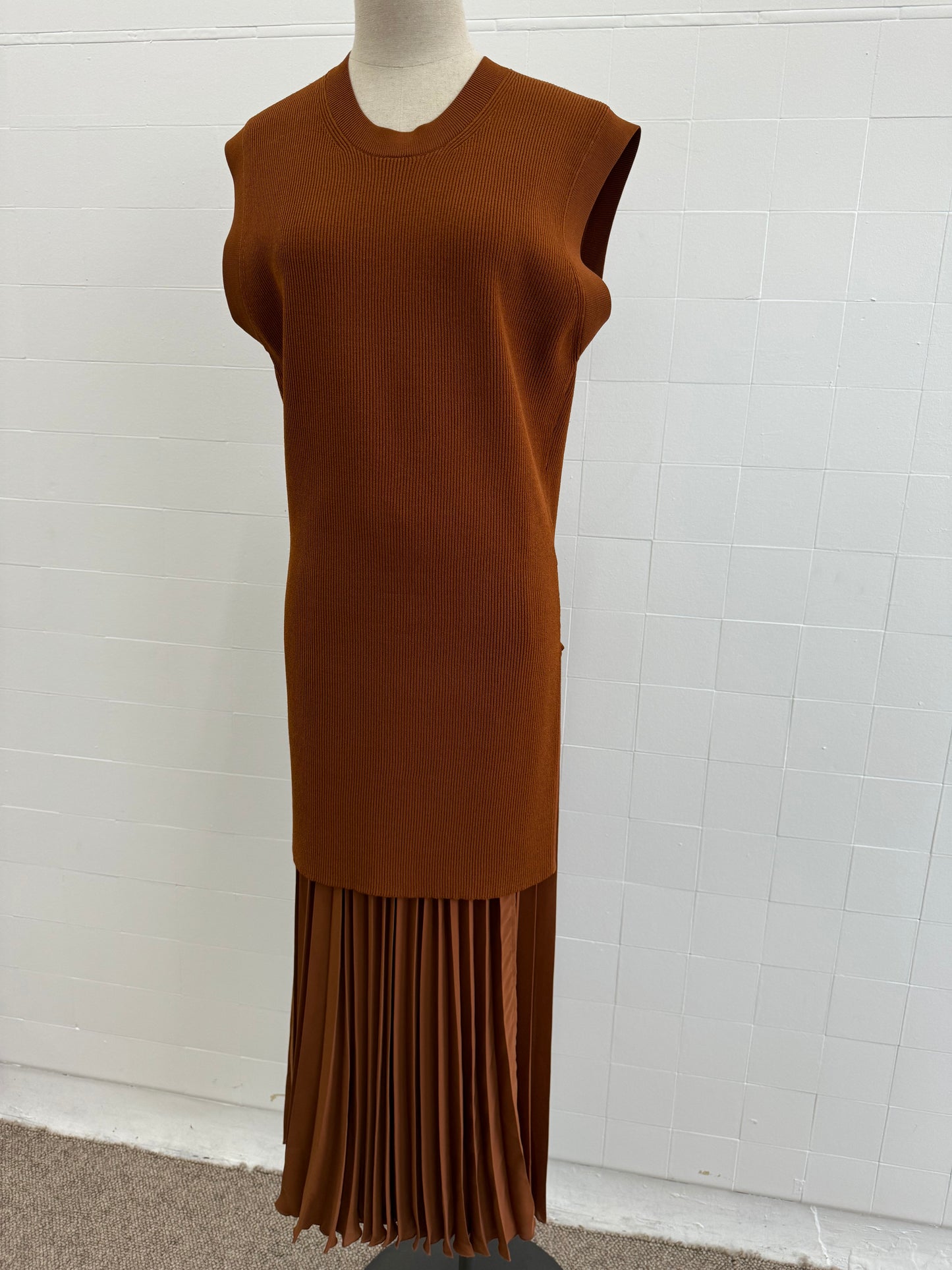 OROTON RIBBED TUNIC - SIZE L