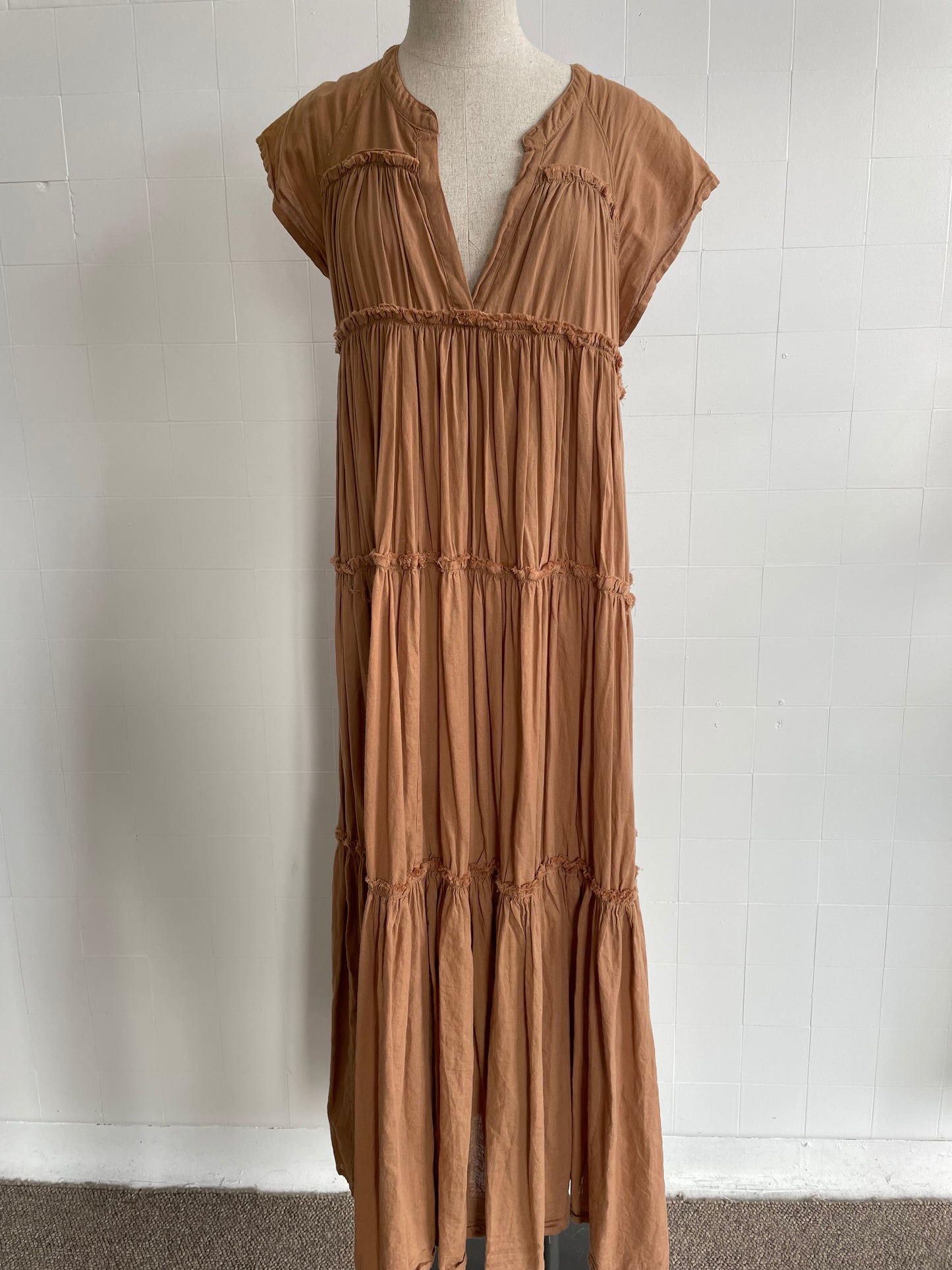 RABENS SALONER GISELE TIERED MAXI DRESS - SIZE S