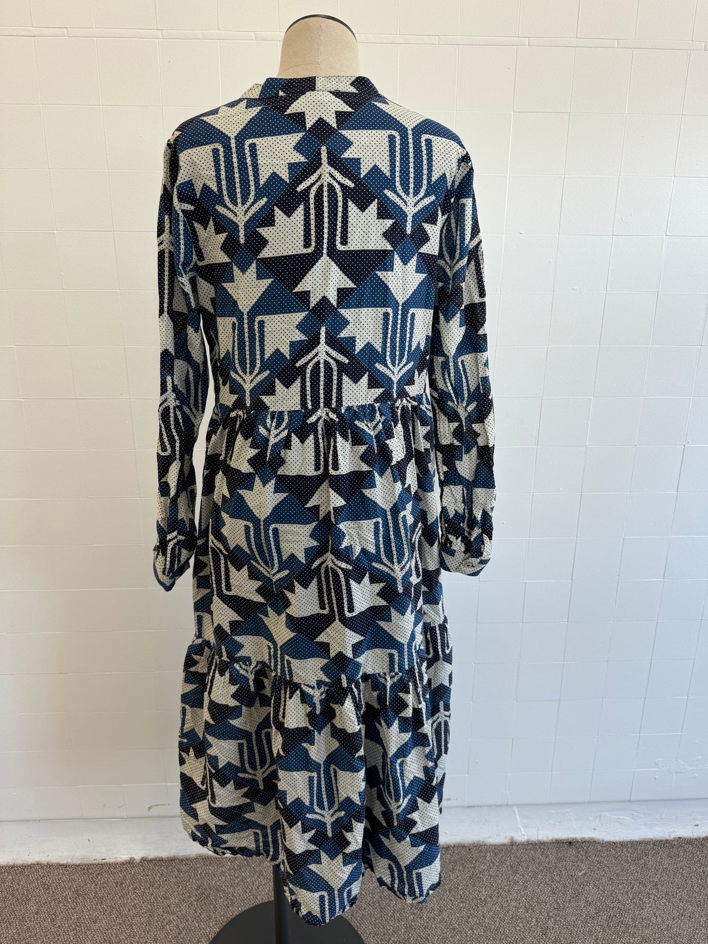 SEA NEW YORK MAXI DRESS - SIZE M