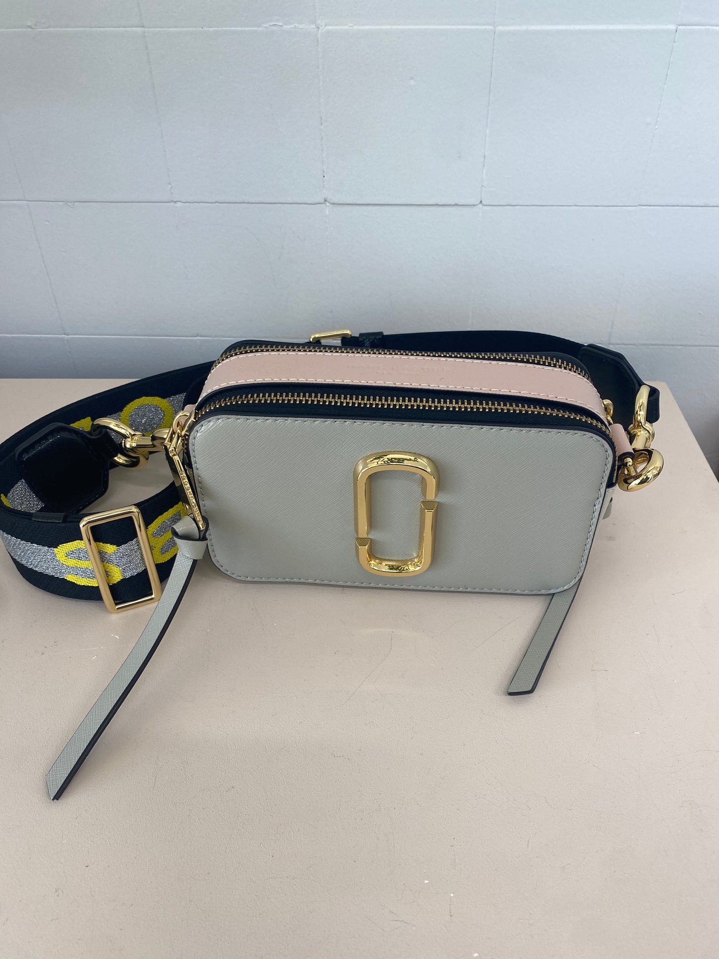 MARC JACOBS SNAPSHOT LEATHER CROSSBODY BAG