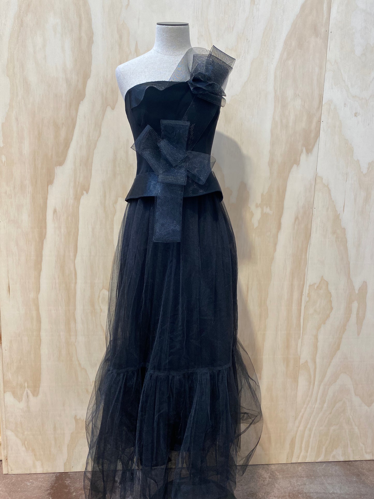 FLEUR WOOD NIGHT GLIMPSES BLACK TULLE SKIRT - SIZE 1