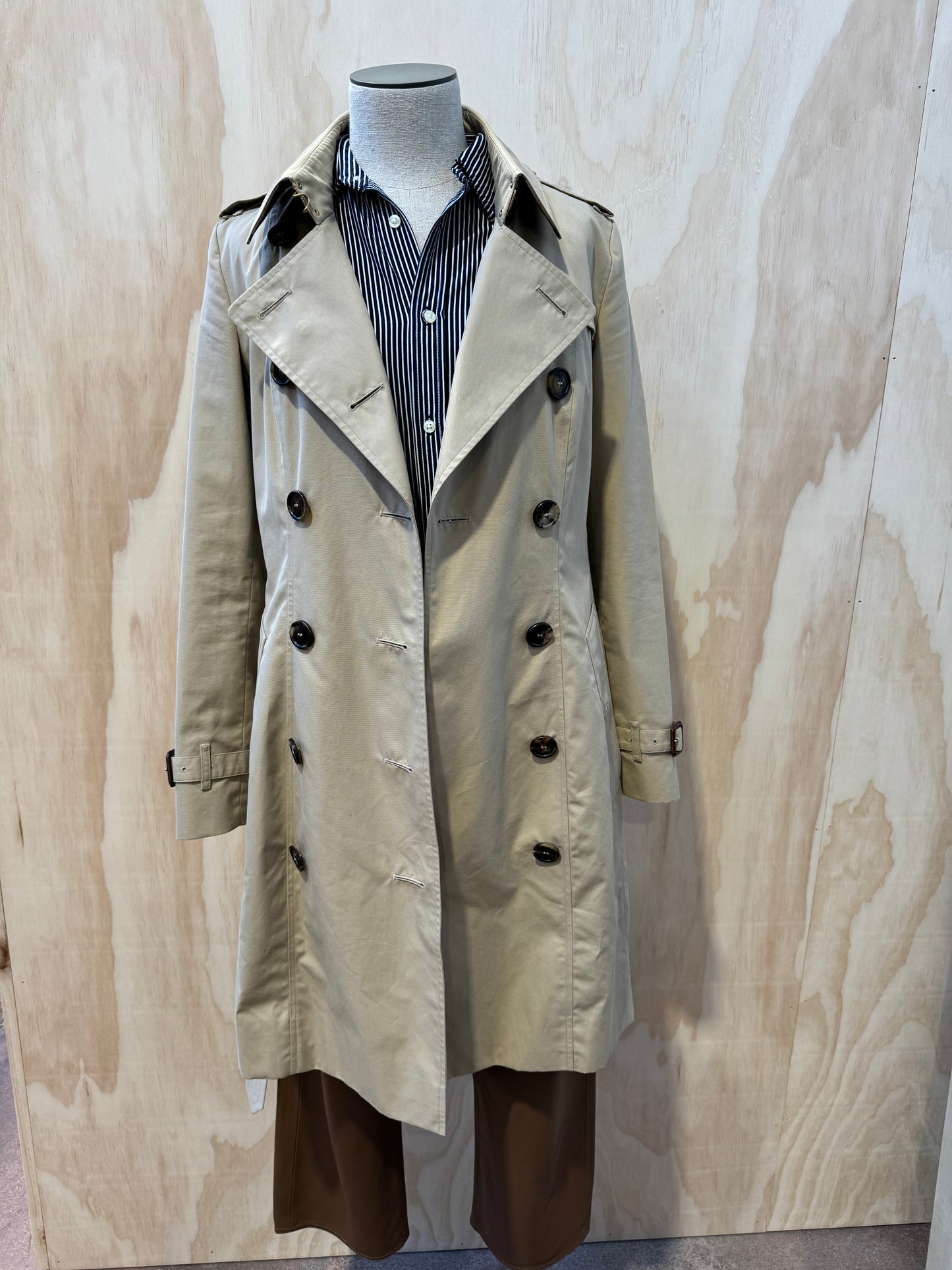 BURBERRY CHELSEA HERITAGE TRENCH COAT - SIZE 8