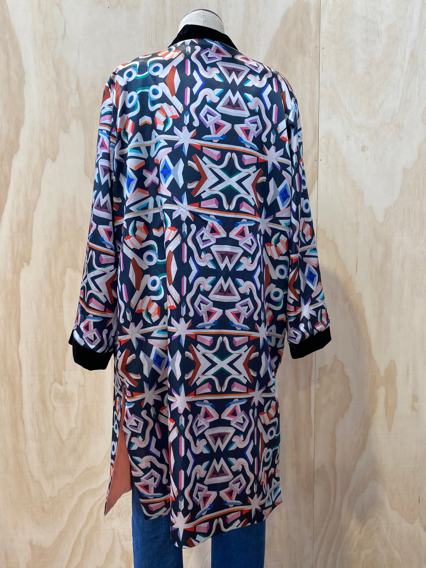 JASMINE MANSBRIDGE SILK KIMONO - SIZE OS