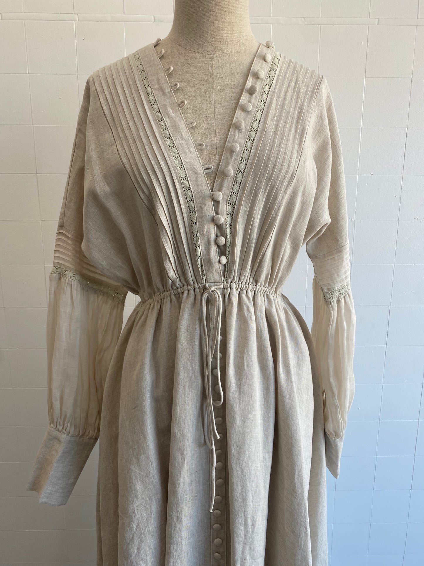 JOSLIN MELINDA LINEN MAXI DRESS WITH LACE TRIM - SIZE 10