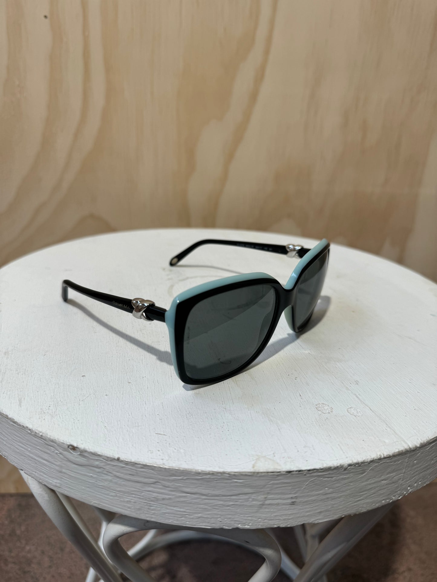 TIFFANY & CO  SUNGLASSES