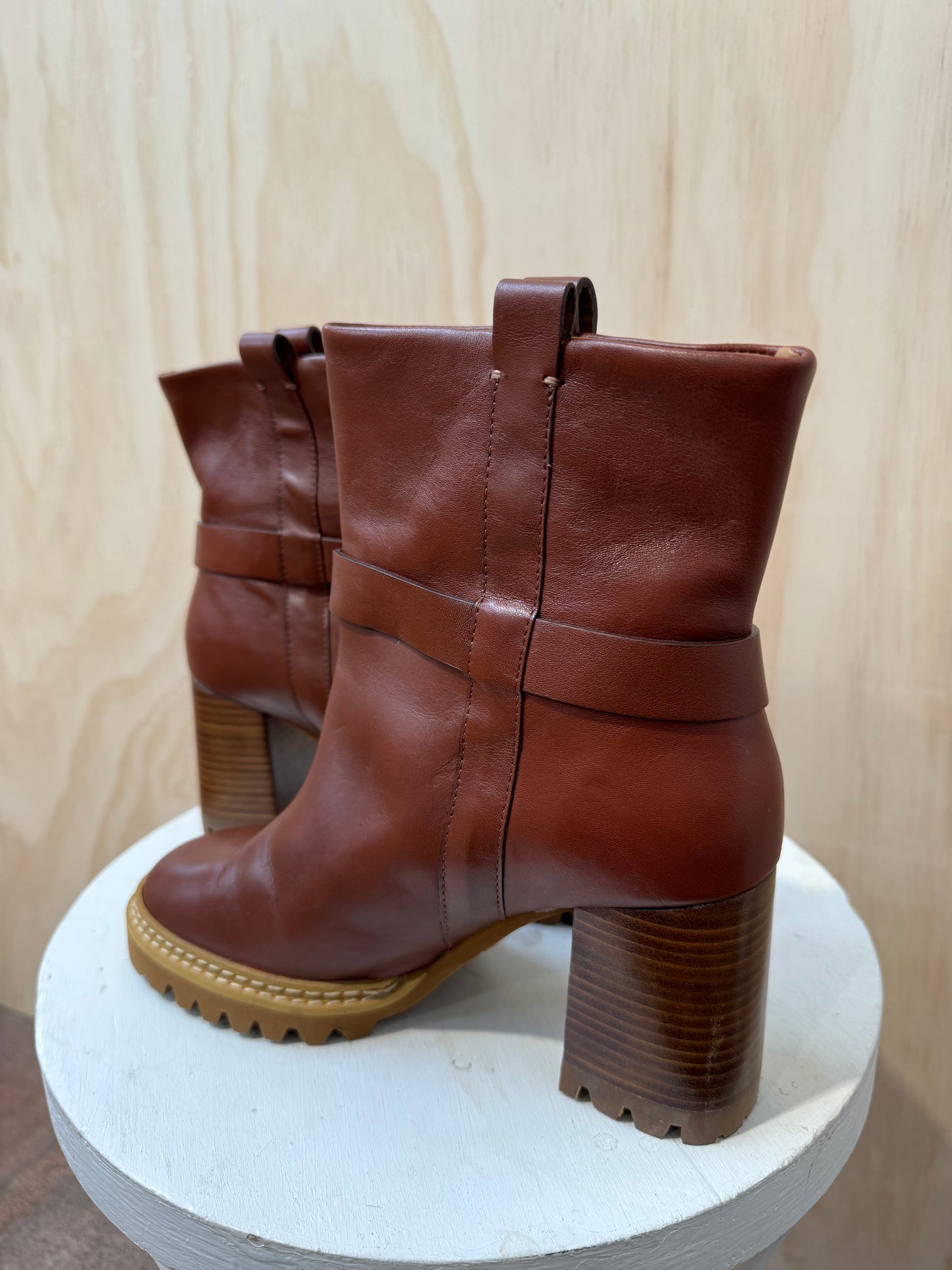 SEE BY CHLOE BOHO LEATHER ANKLE BOOTS - SIZE 39