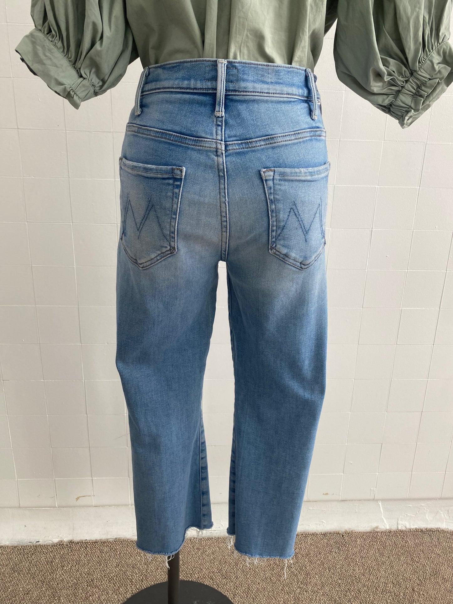 MOTHER DENIM THE HUSTLER ANKLE FRAY DENIM JEANS - SIZE 28