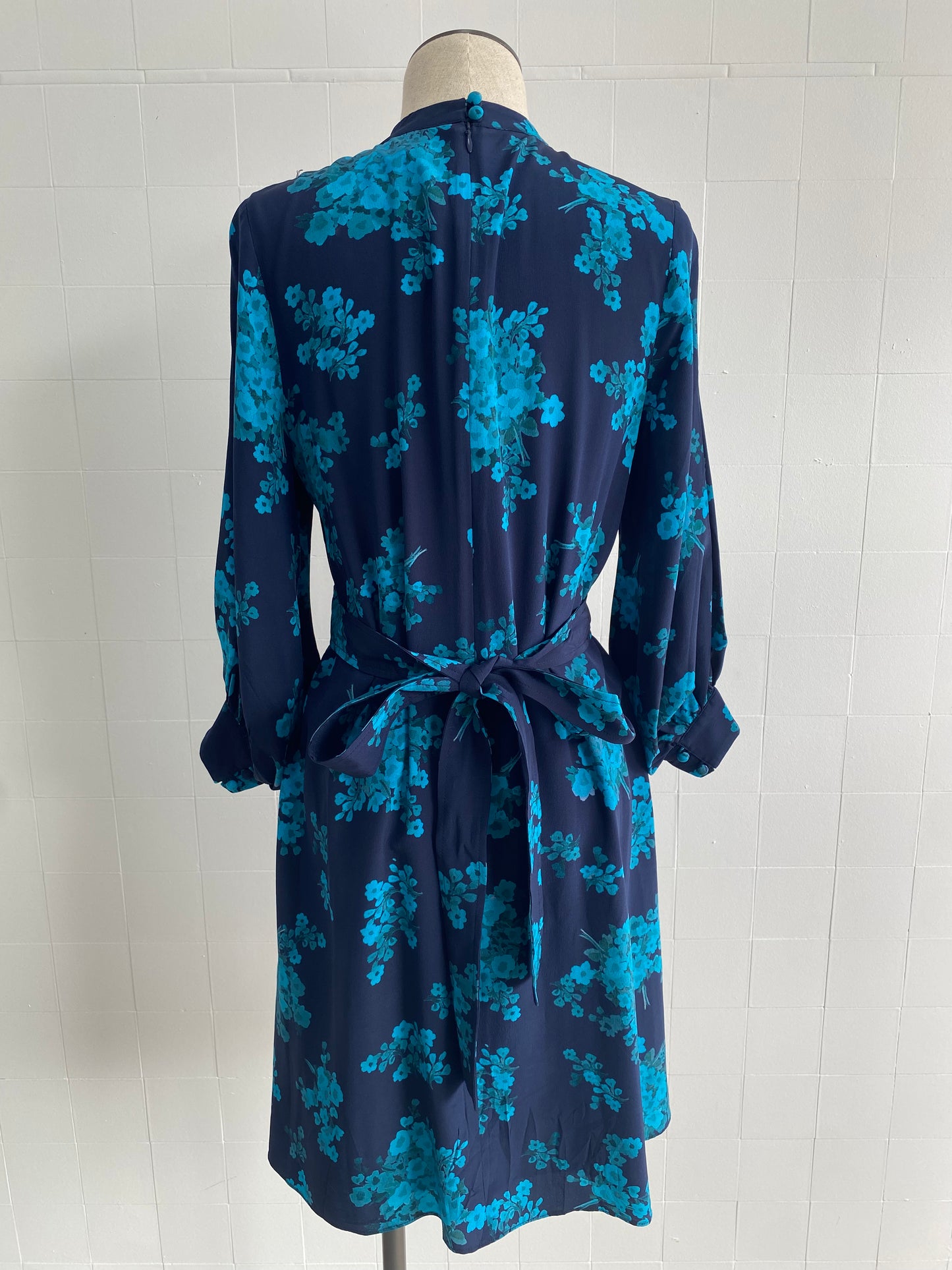 SCANLAN THEODORE BLUE FLORAL SILK MINI DRESS - SIZE 8