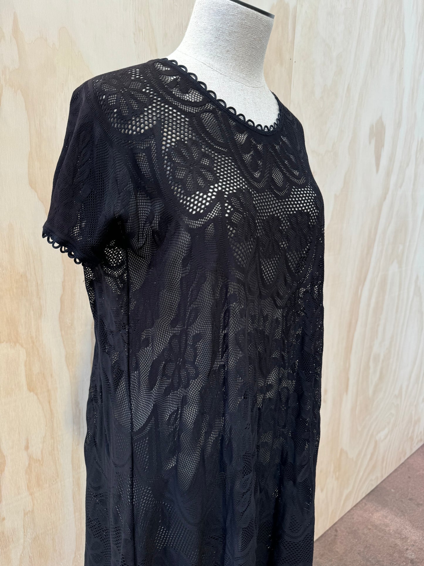 HIGH LACE BLACK MIDI DRESS - SIZE XS/S