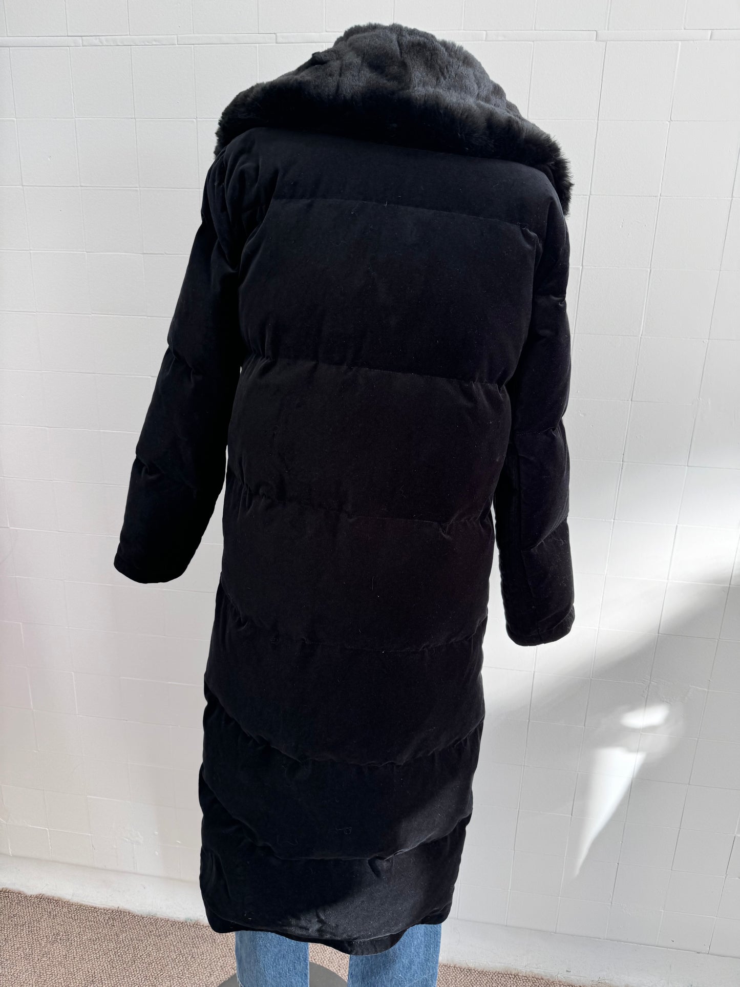 HUSK LONG LINE VELVET PUFFA - SIZE S