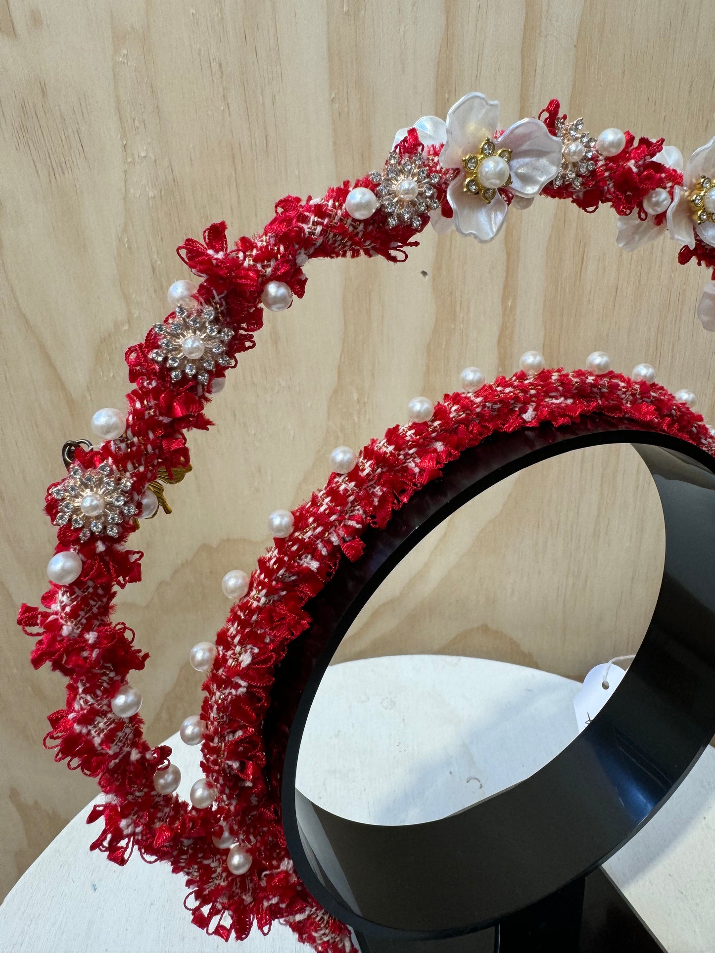 RED TIERED HEAD PIECE