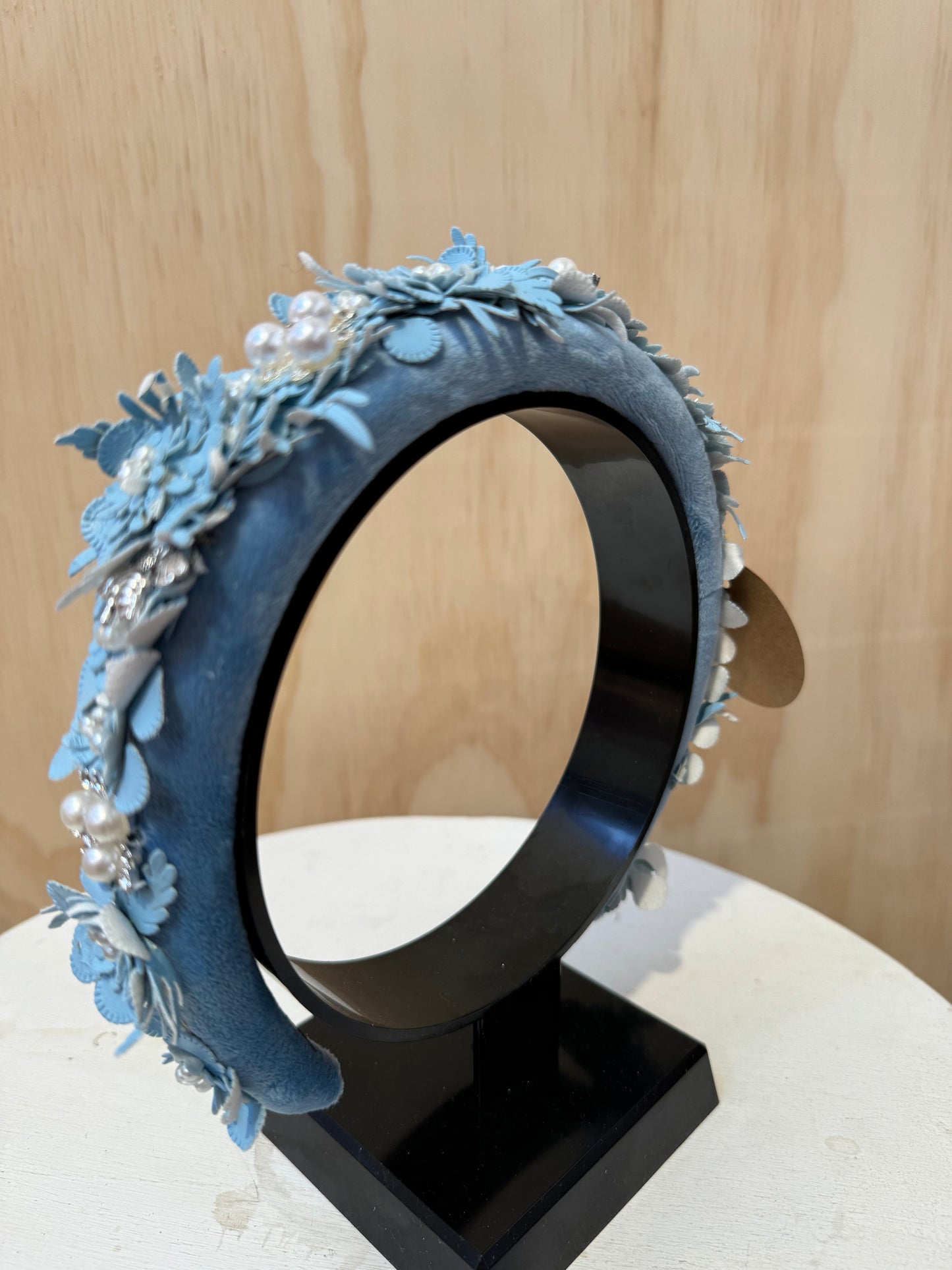 LIGHT BLUE HEAD BAND