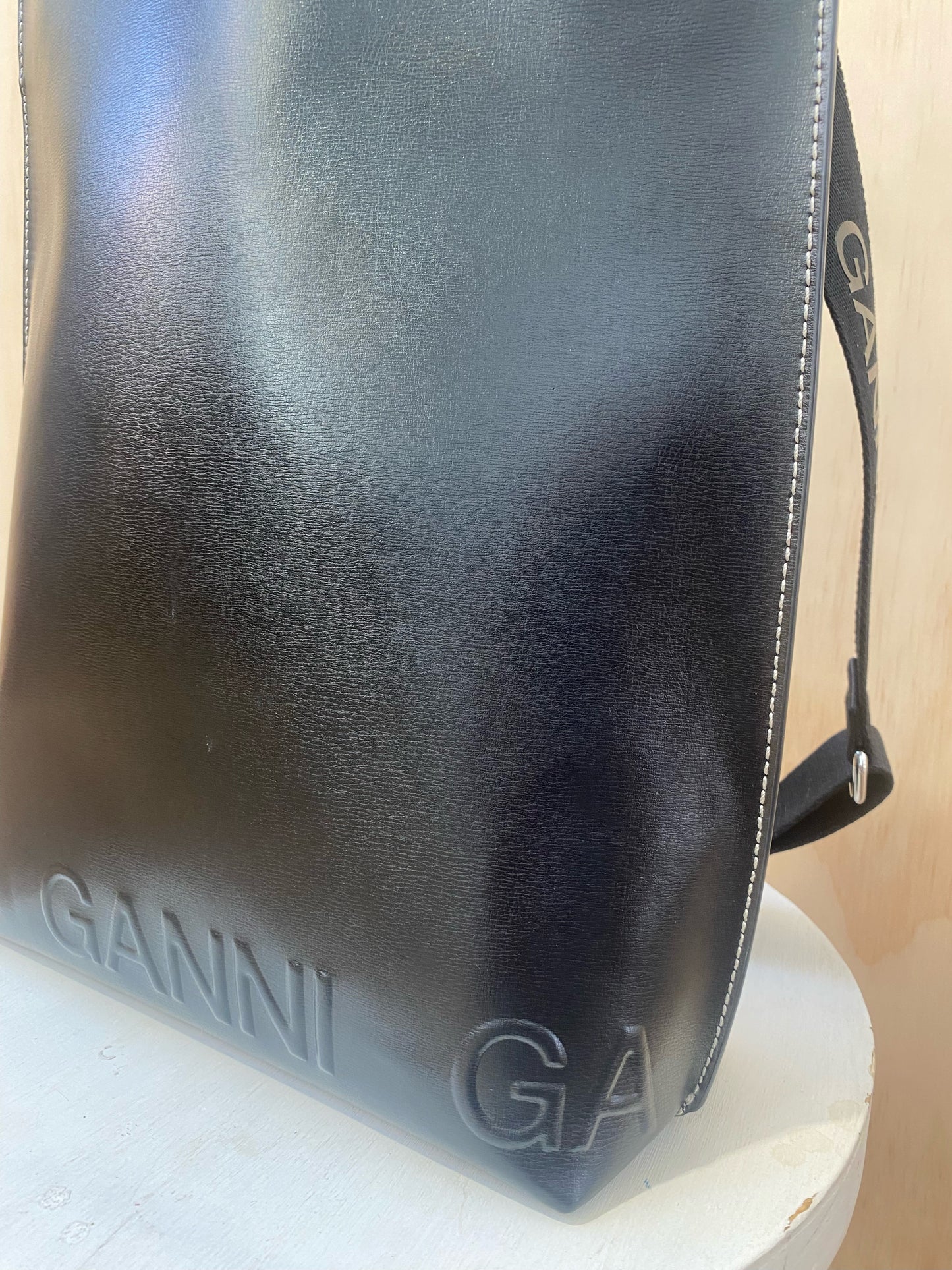 GANNI BLACK MEDIUM BANNER TOTE BAG