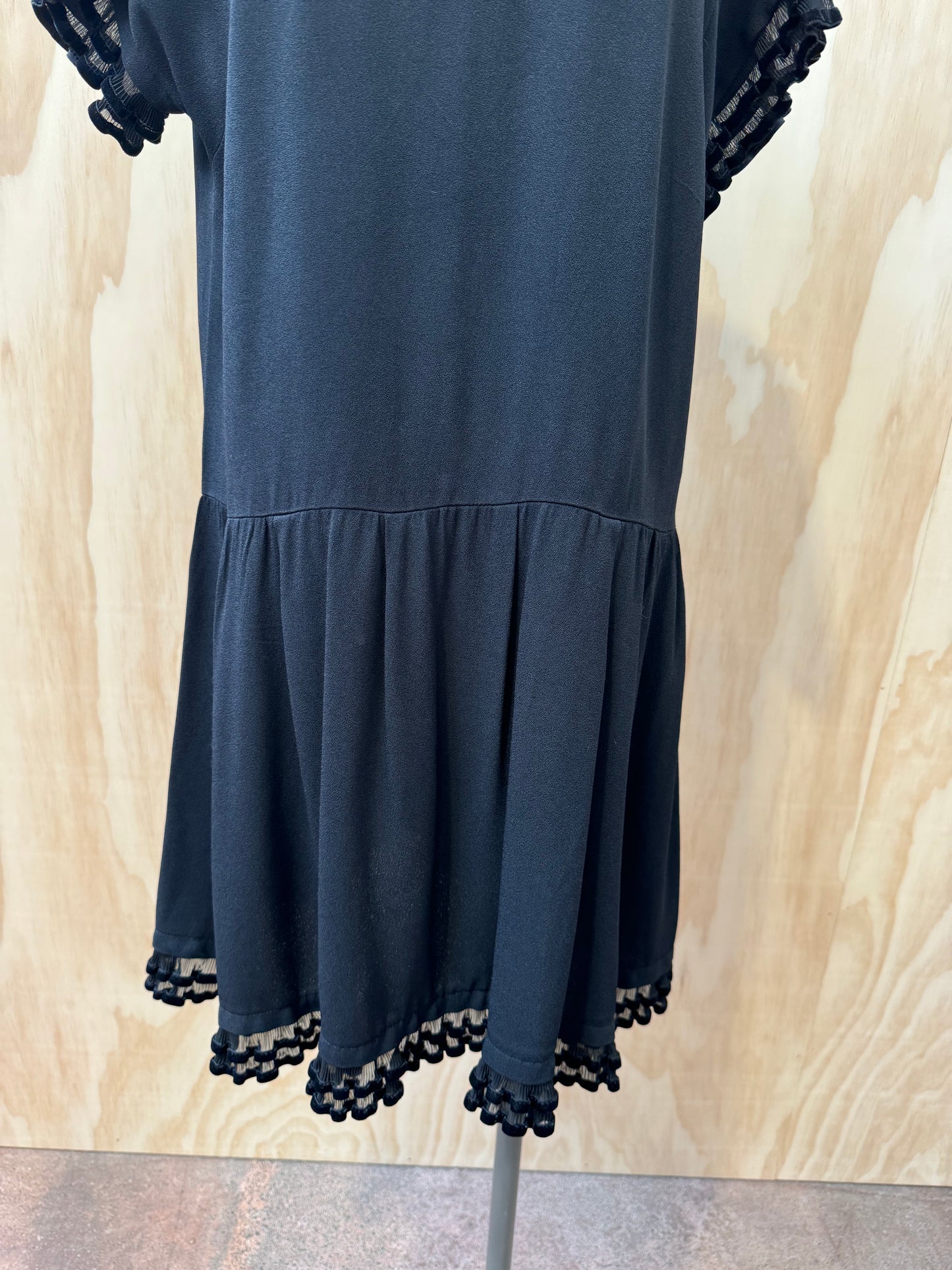 RED VALENTINO BLACK MINI DRESS WITH FRILL DETAIL - SIZE L