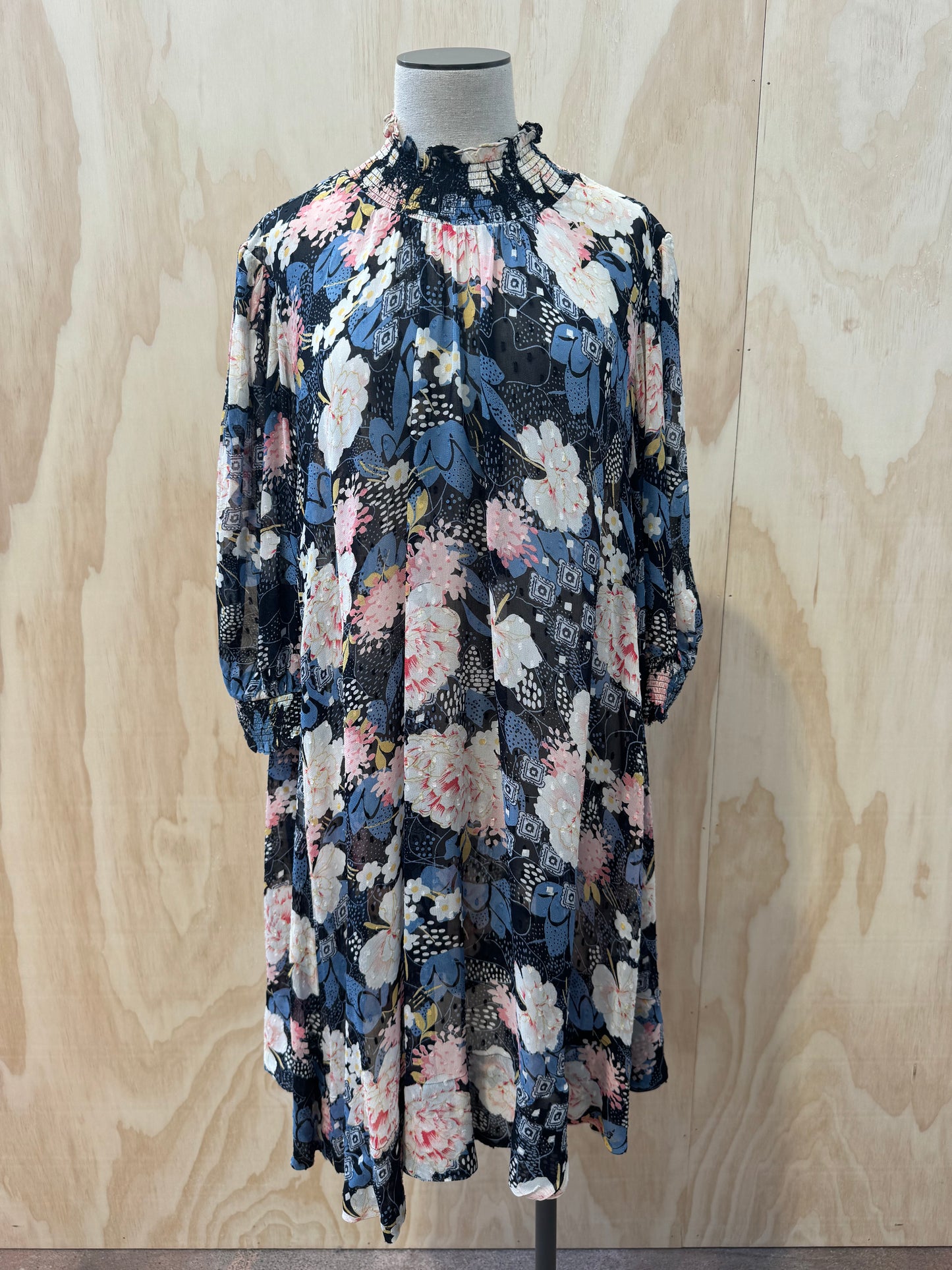 BYTIMO FLORAL MIDI DRESS - SIZE L