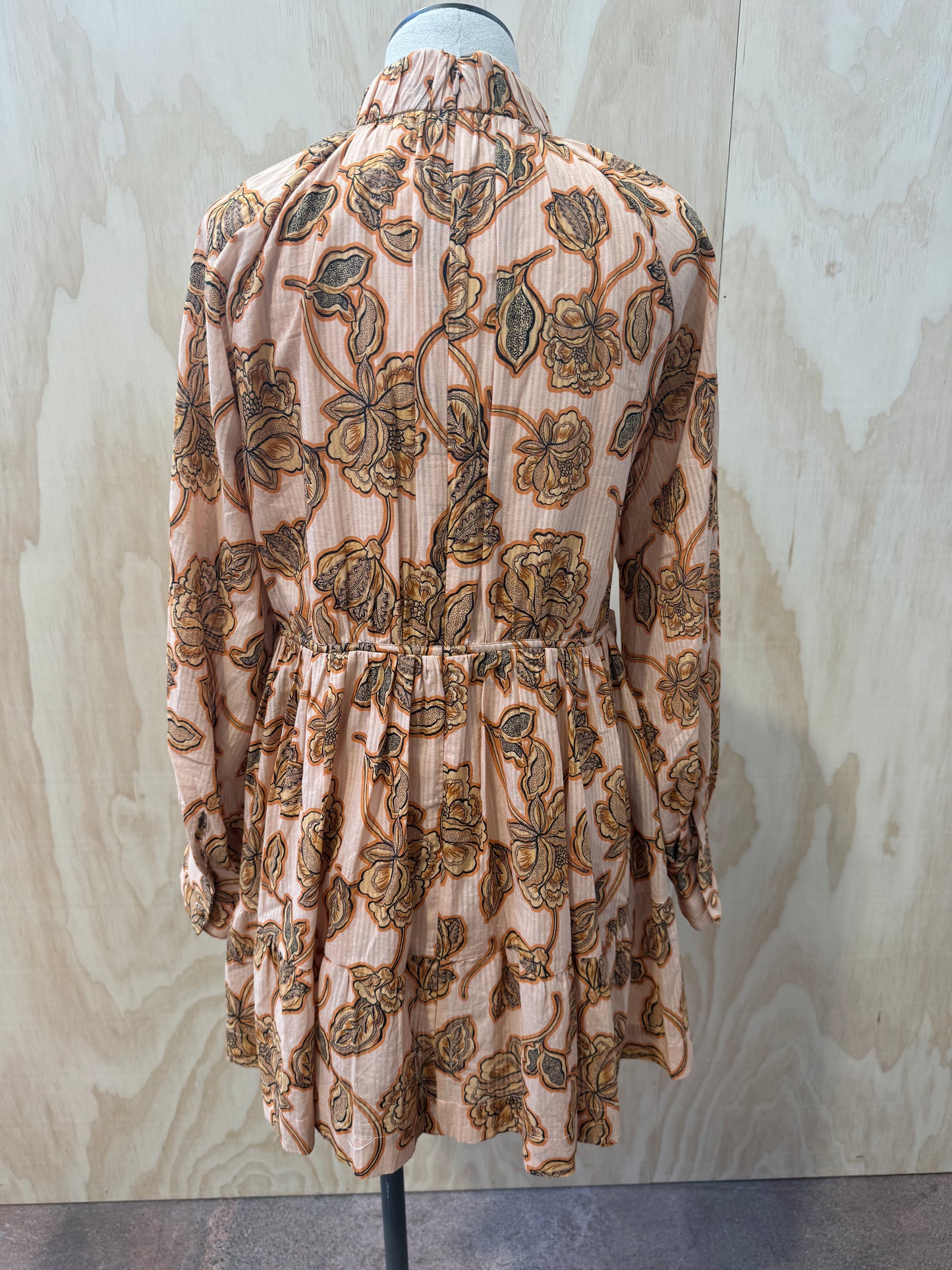 HANSEN & GRETEL ULLA PEACH FLORAL  MINI DRESS - SIZE XS