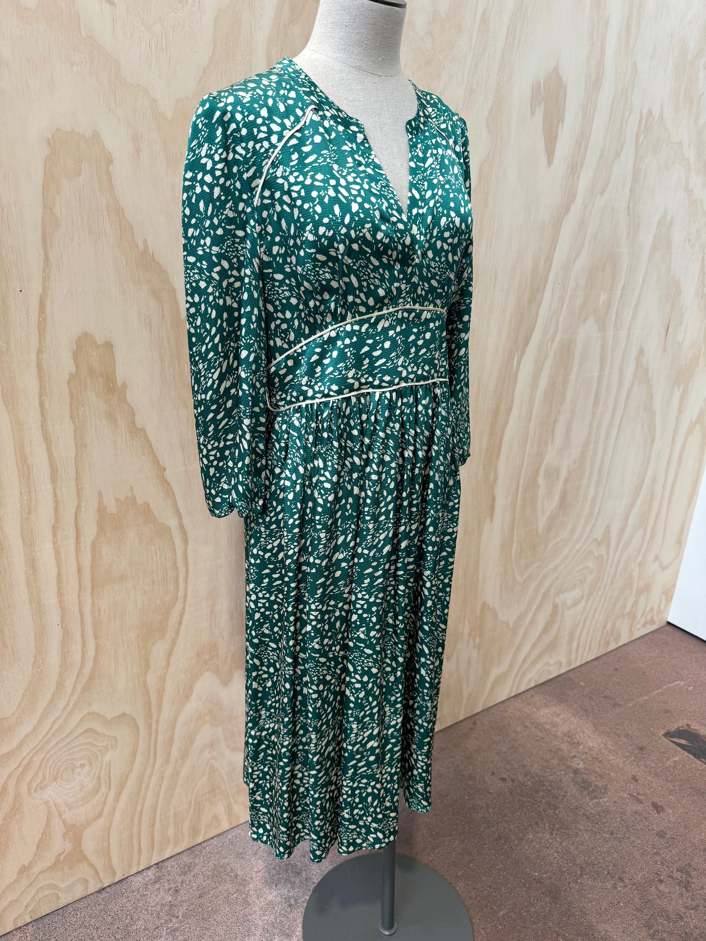 BASH GREEN LADY MAXI DRESS - SIZE 3