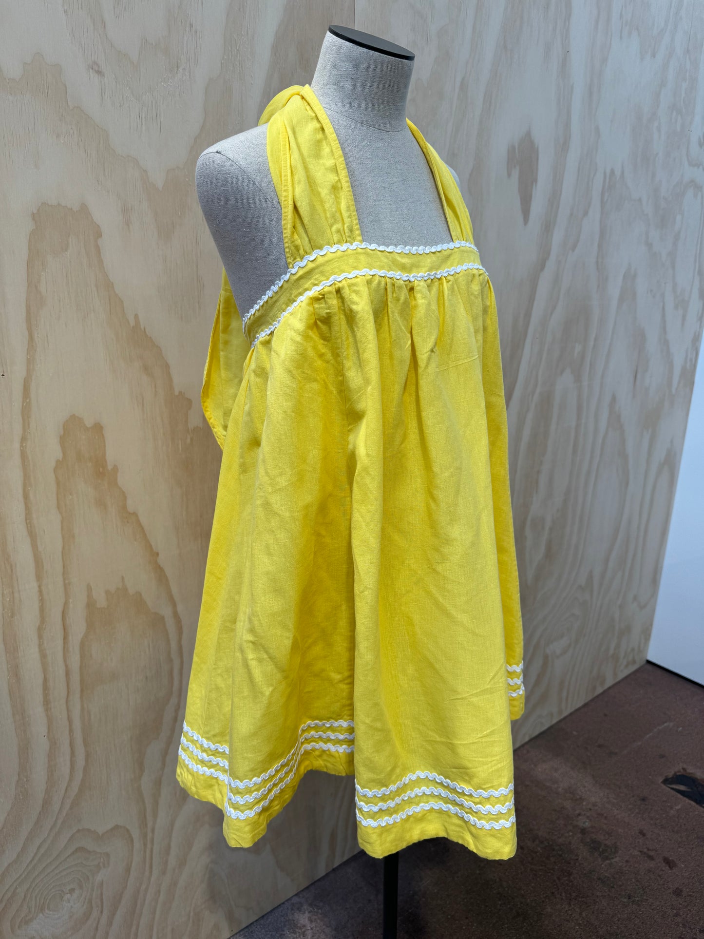 STEELE HALTER NECK YELLOW MINI DRESS - SIZE M