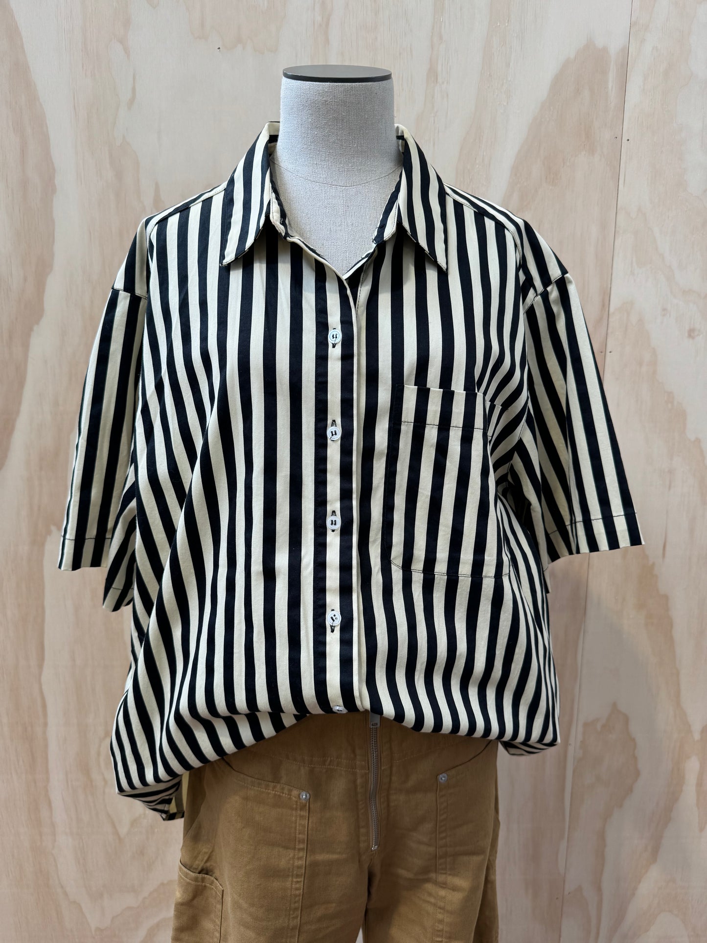 BLANCA BLACK & CREAM STRIPE SHIRT - SIZE 0S