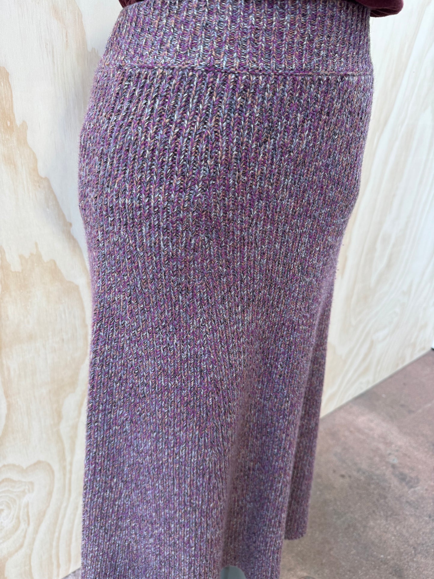 CHLOE CASHMERE WOOL SKIRT - SIZE S