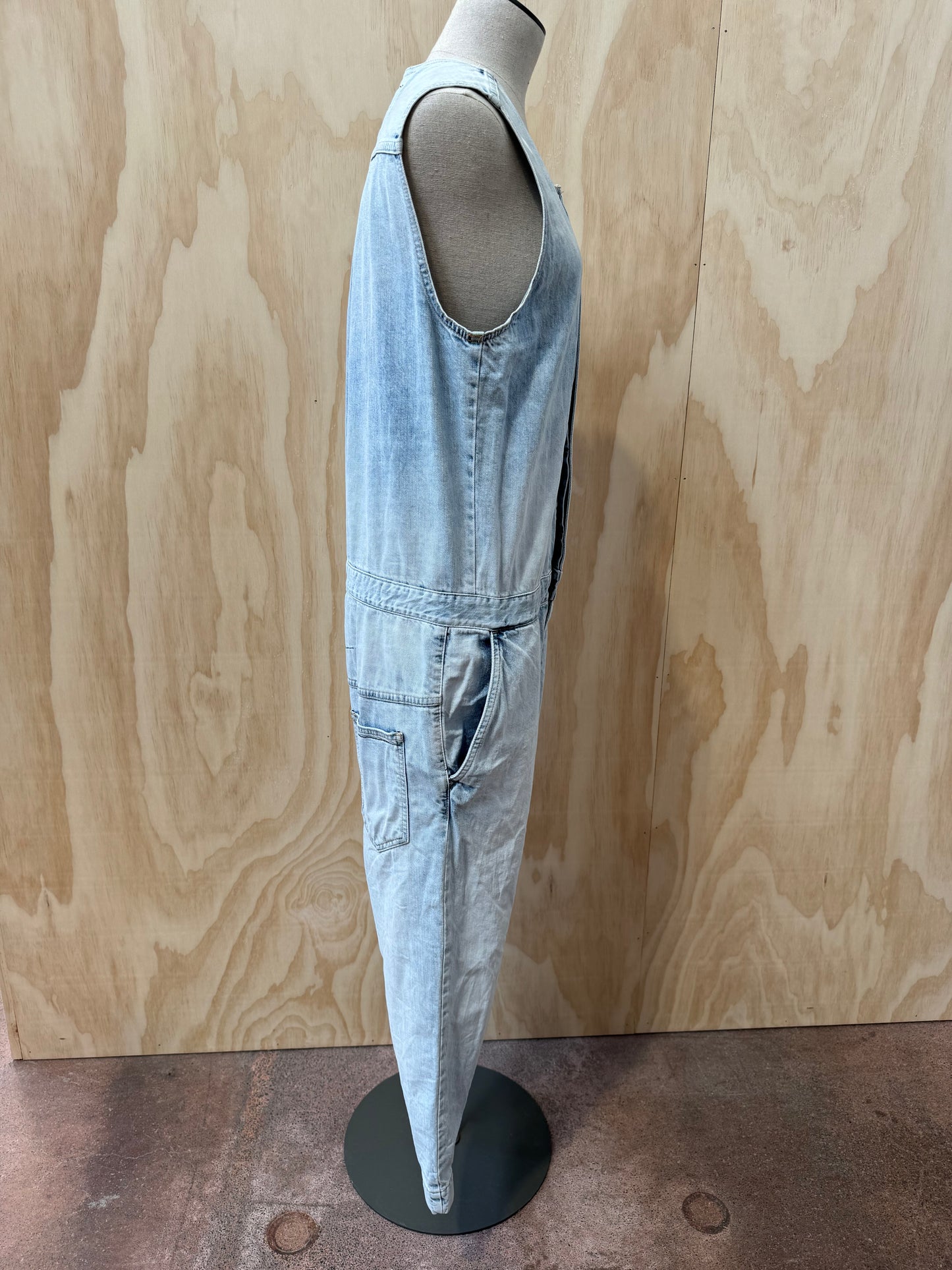 BASSIKE DENIM BOILER SUIT - SIZE M