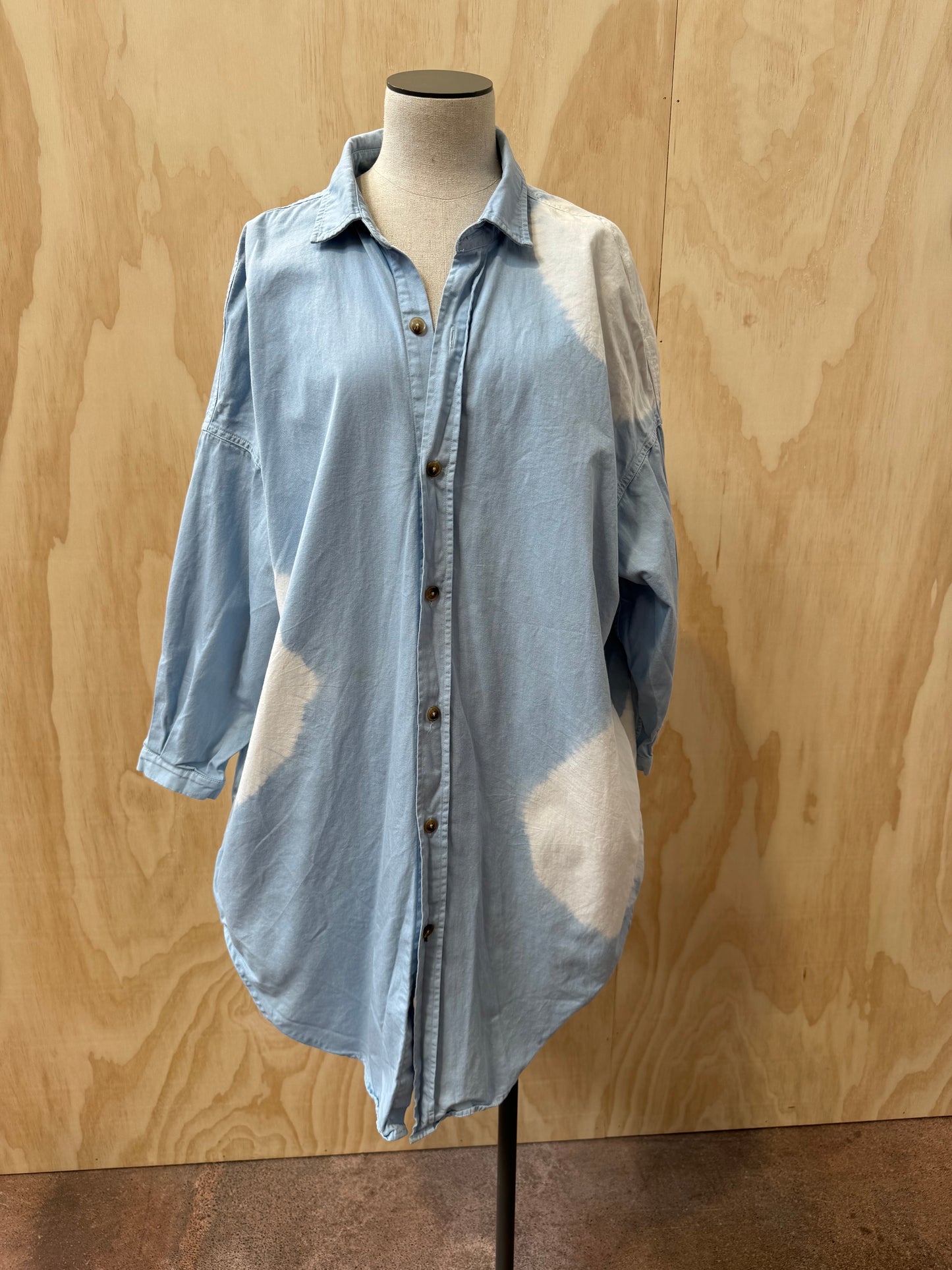 BASSIKE DIP DYED OVERSIZED SHIRT DRESS - SIZE XS