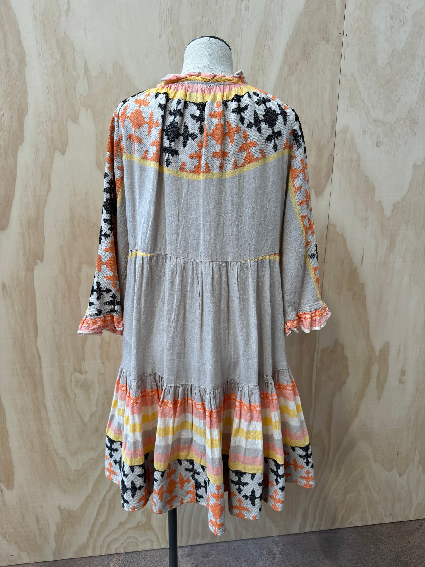 PEARL & CAVIAR ZAKAR GATHERED MINI SUNDRESS - SIZE XS