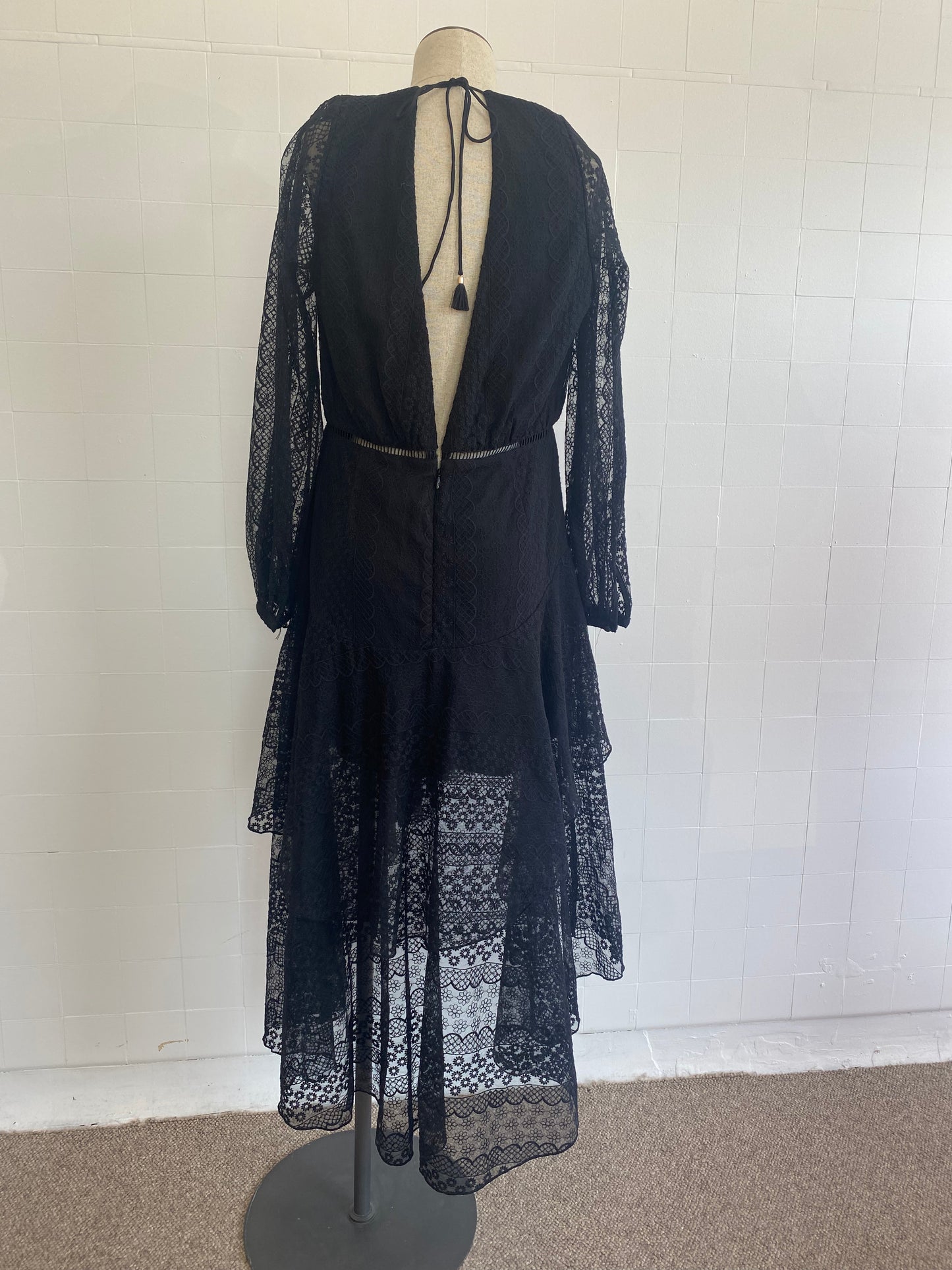 FINDERS NIGHTLIGHTS BLACK LACE DRESS - SIZE XL