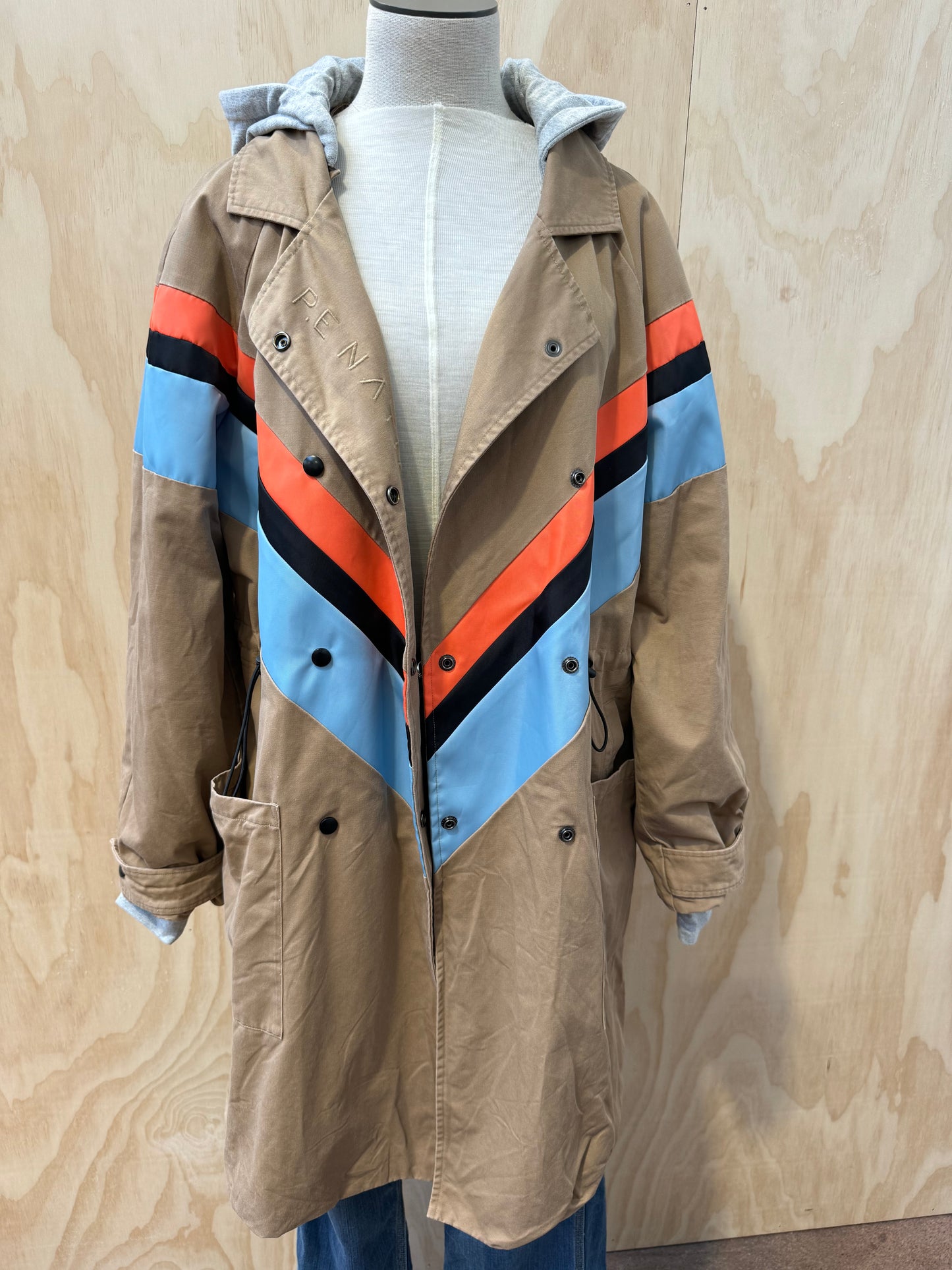 P.E NATION CARIBINER SPORTS TRENCH COAT - SIZE S