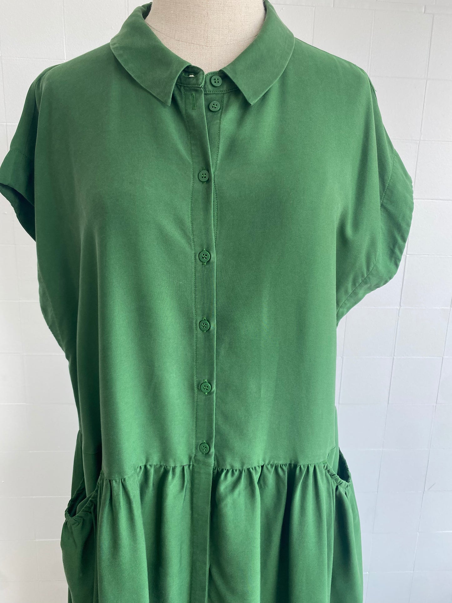 ELK GREEN MAXI SHIRT DRESS - SIZE 14