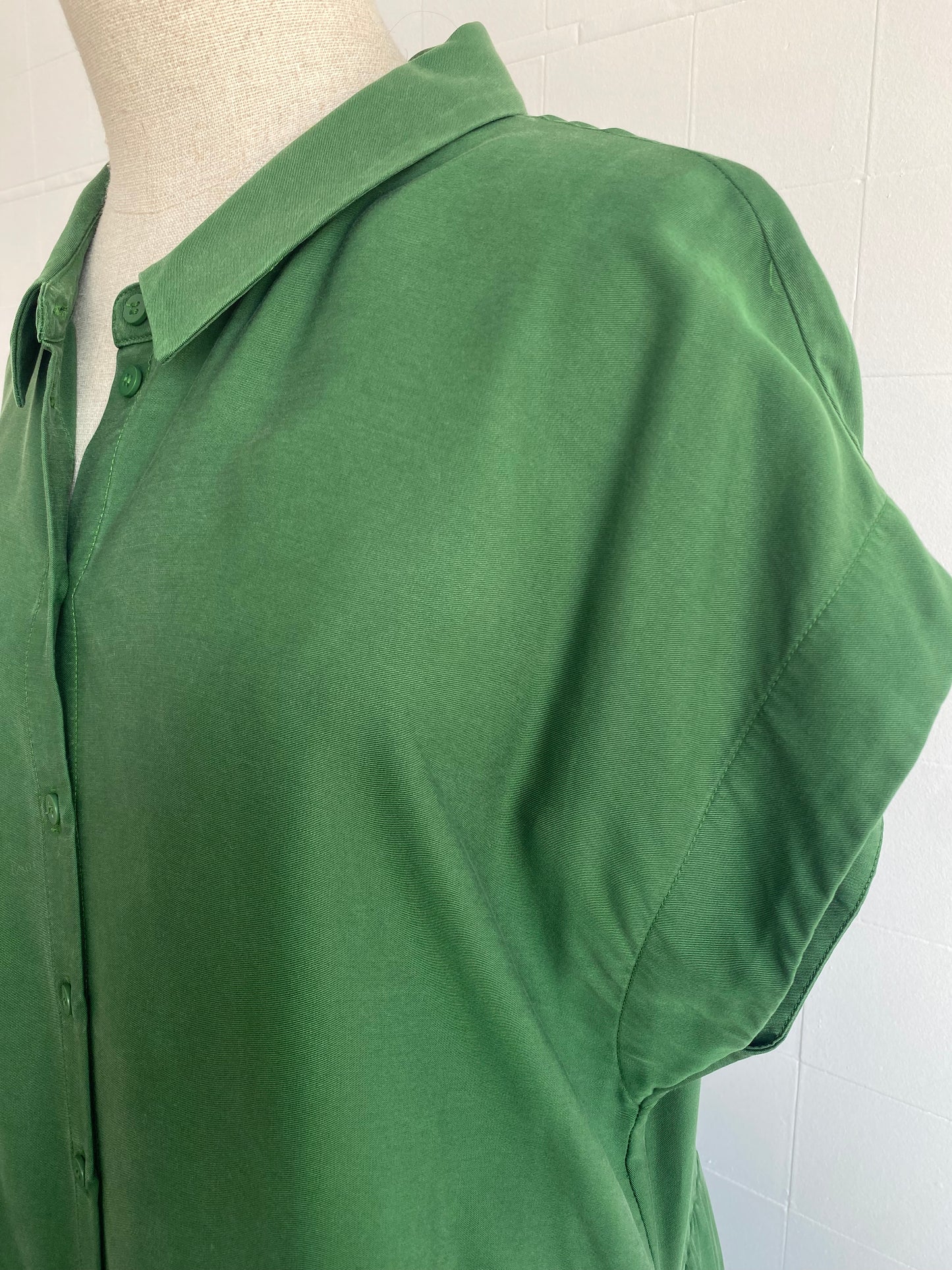 ELK GREEN MAXI SHIRT DRESS - SIZE 14