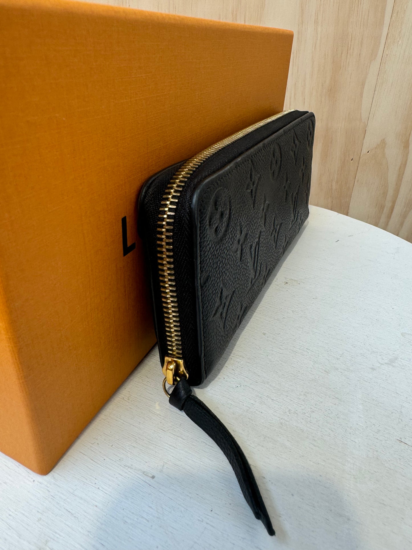 LOUIS VUITTON BLACK CLEMENCE WALLET