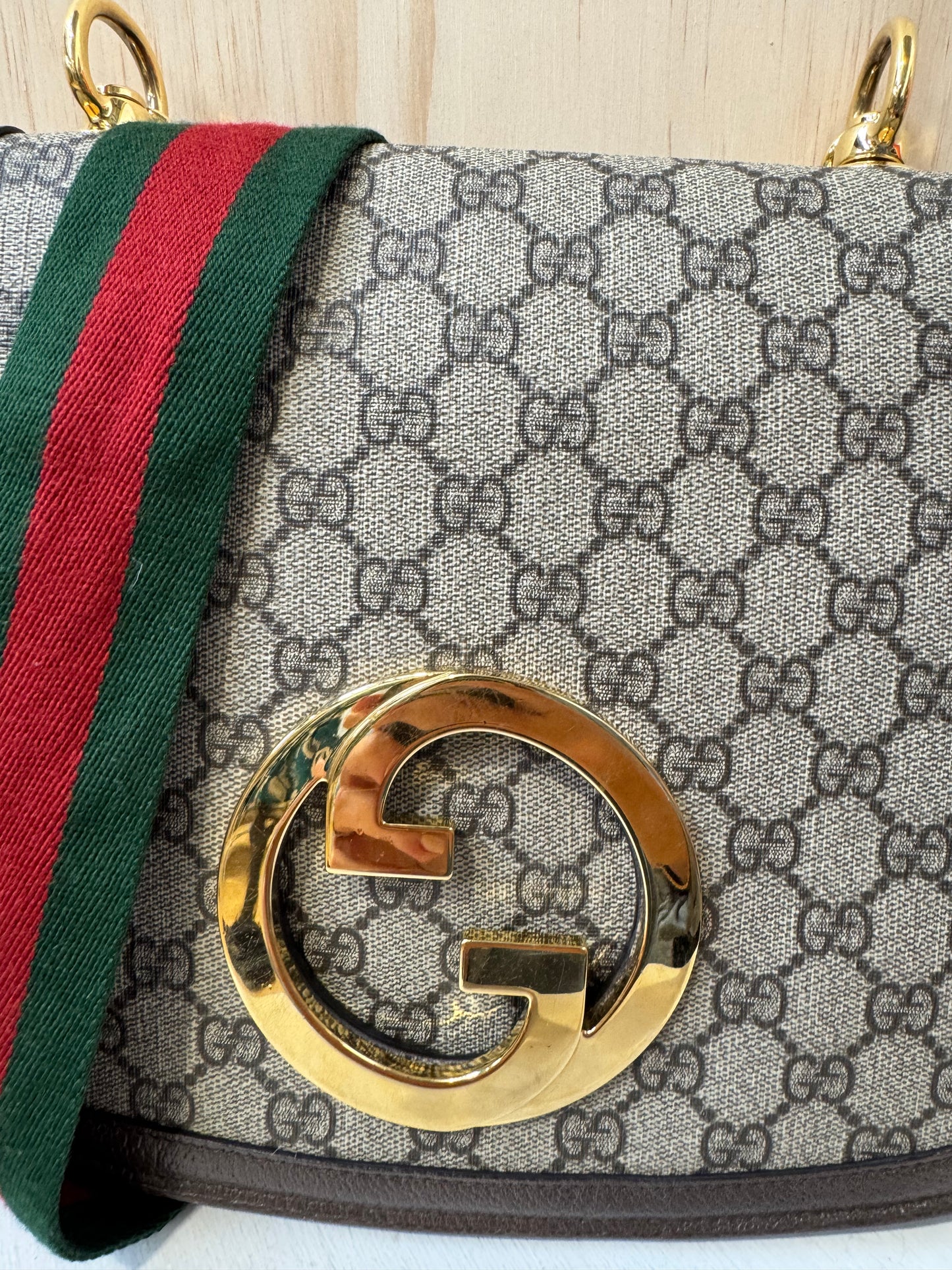 GUCCI BLONDIE CROSSBODY FLAP BAG - MEDIUM