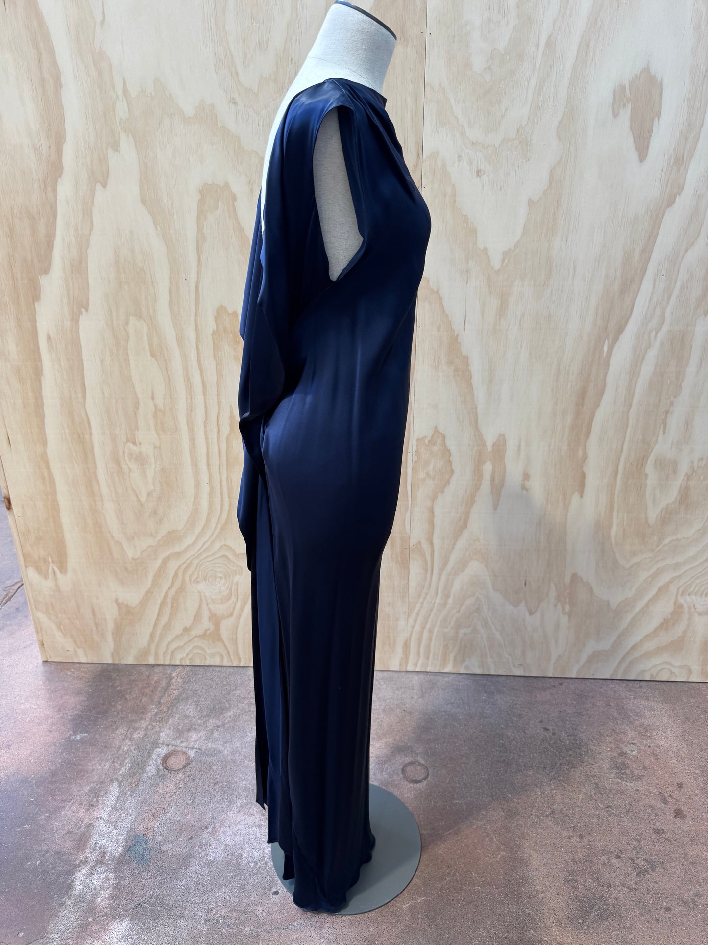 CARLA ZAMPATTI SILK NAVY GOWN - SIZE 10