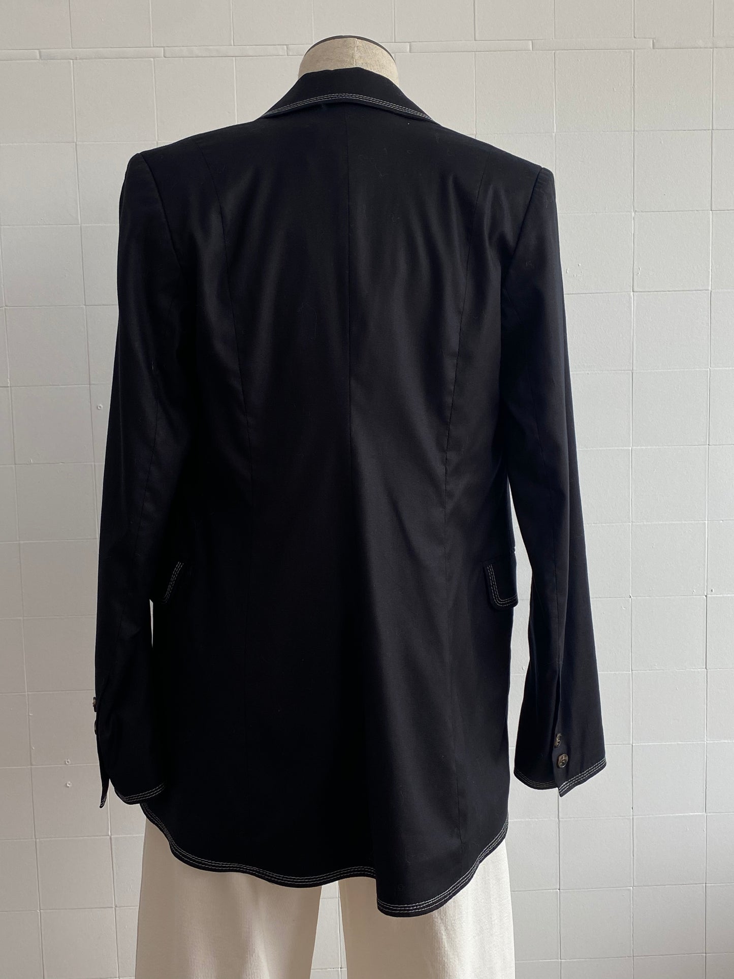 SALLY PHILLIPS CARNABY BLACK BLAZER - SIZE 8