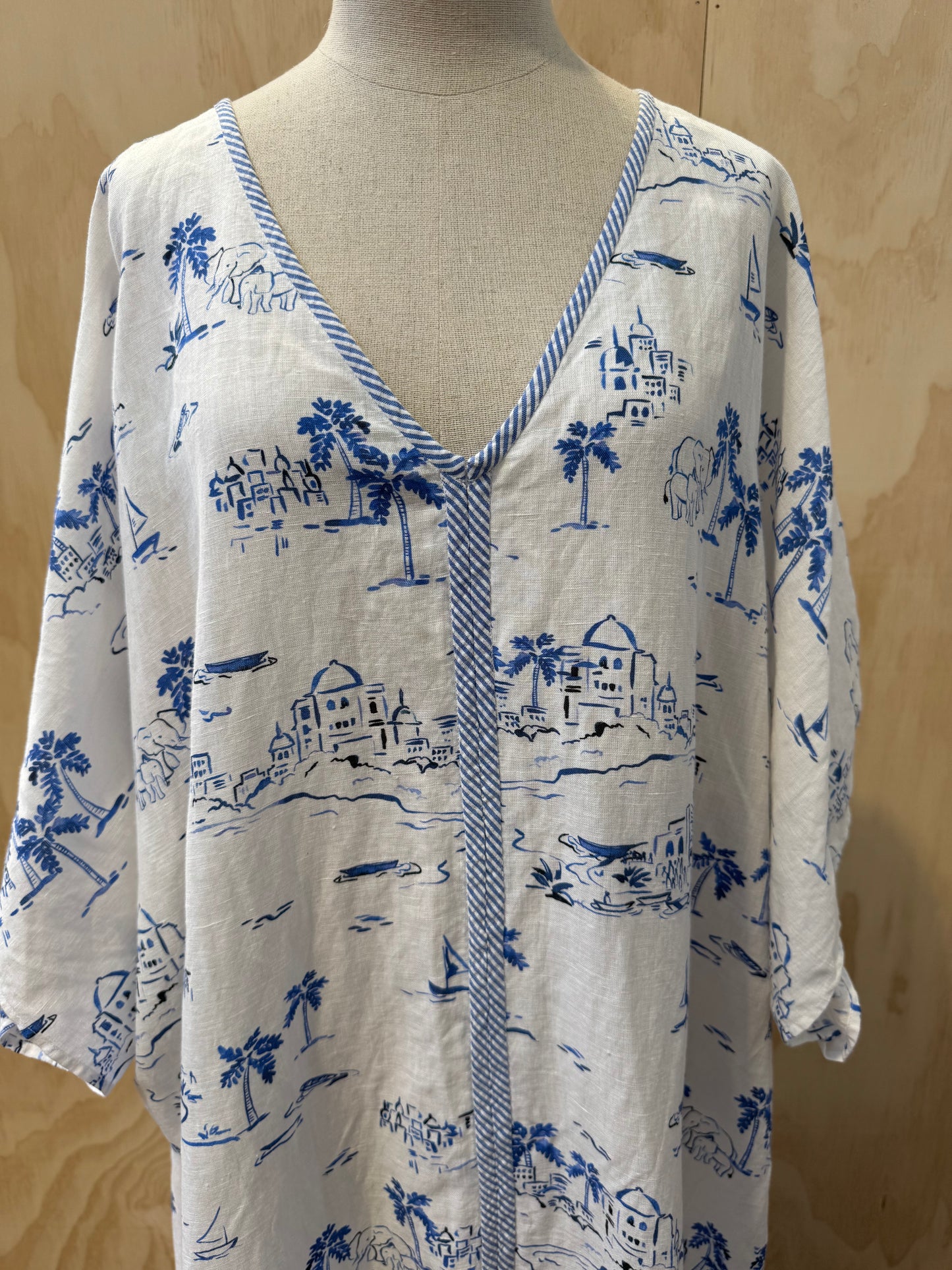 BINNY BLUE AND WHITE LINEN KAFTAN - SIZE 10