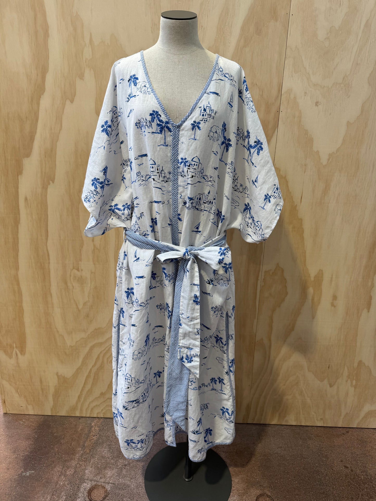 BINNY BLUE AND WHITE LINEN KAFTAN - SIZE 10