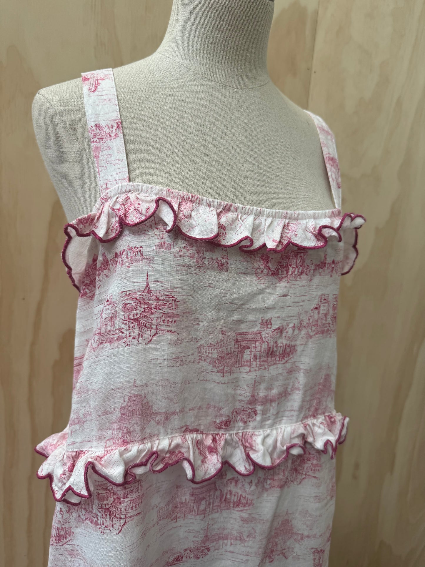 ALESSANDRA PINK & WHITE VINTAGE SCENERY MIDI DRESS - SIZE S