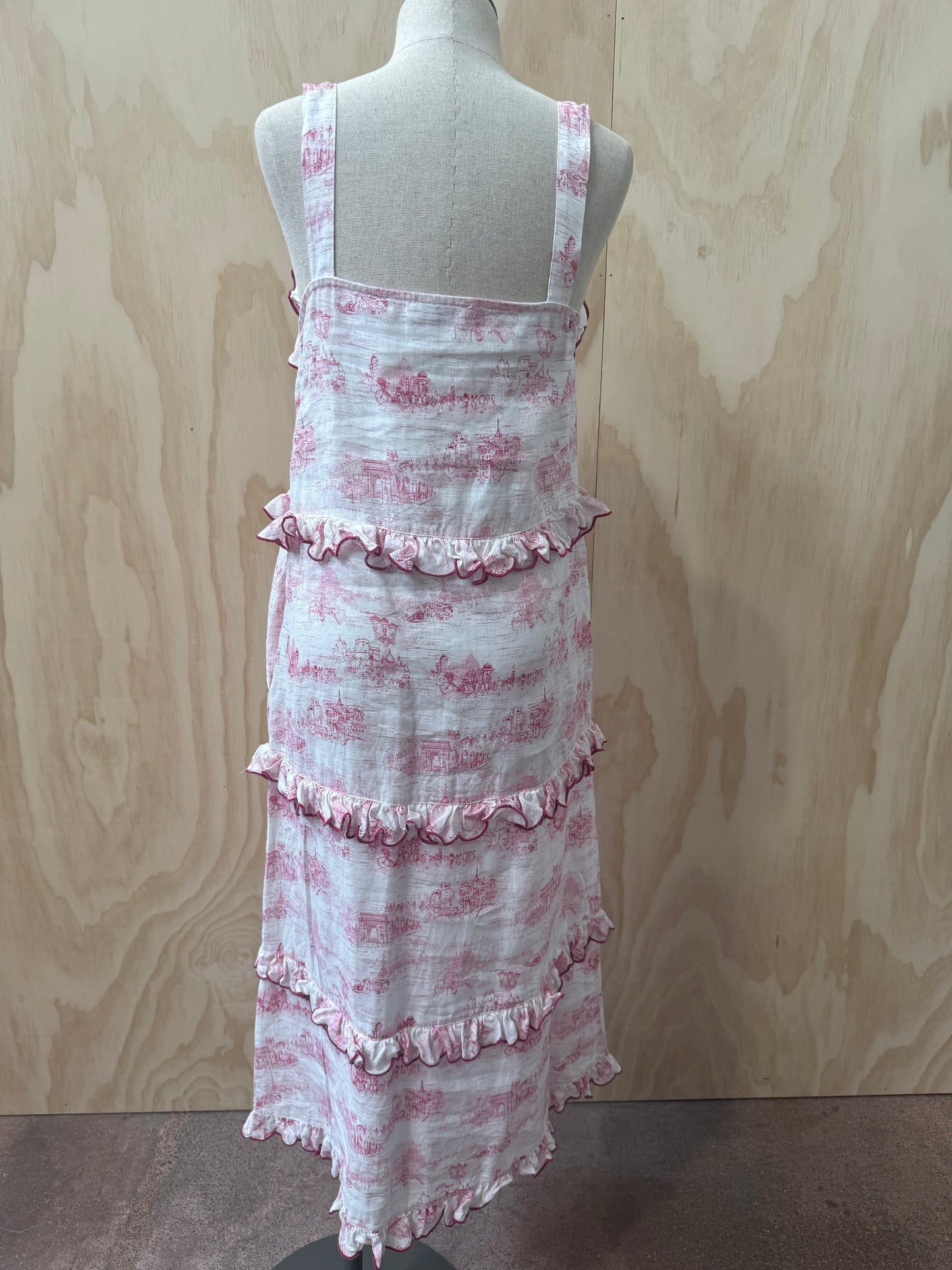 ALESSANDRA PINK & WHITE VINTAGE SCENERY MIDI DRESS - SIZE S