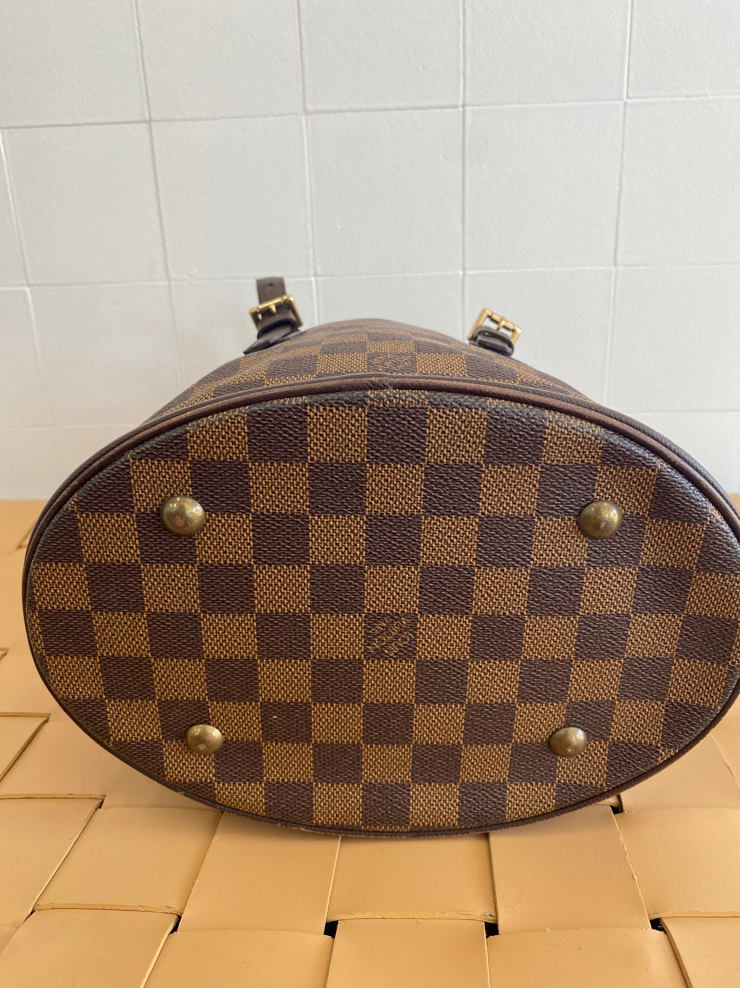 LOUIS VUITTON BUCKET TOTE BAG