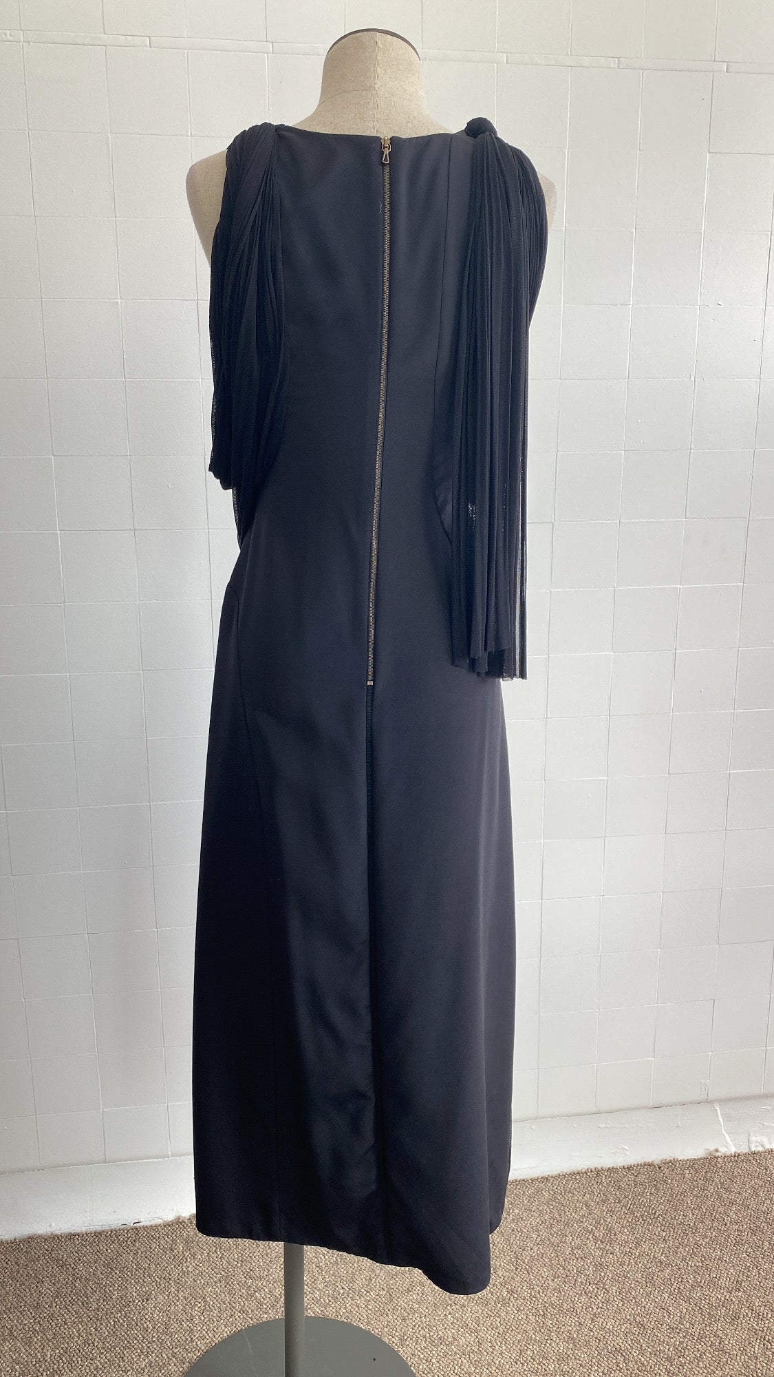 WILLOW BLACK EVENING DRESS - SIZE 12