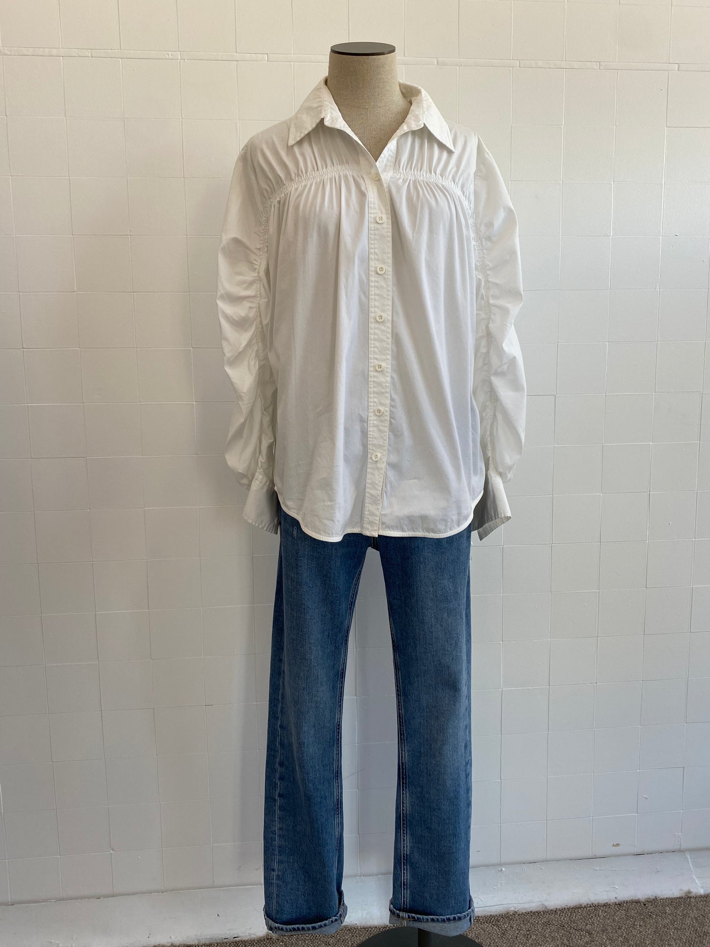 LEE MATHEWS WHITE SHIRT - SIZE 1 (8)