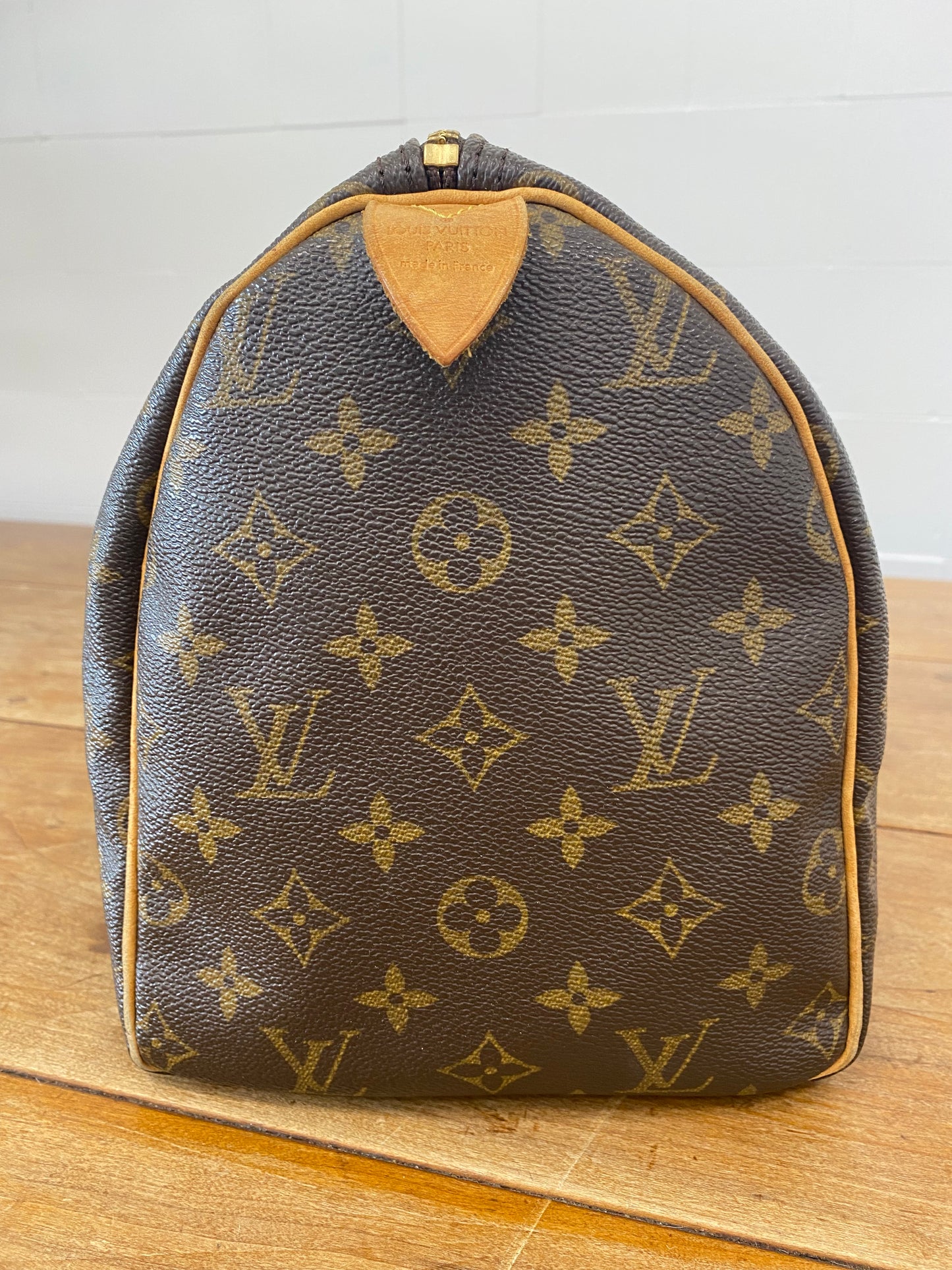 LOUIS VUITTON SPEEDY BAG