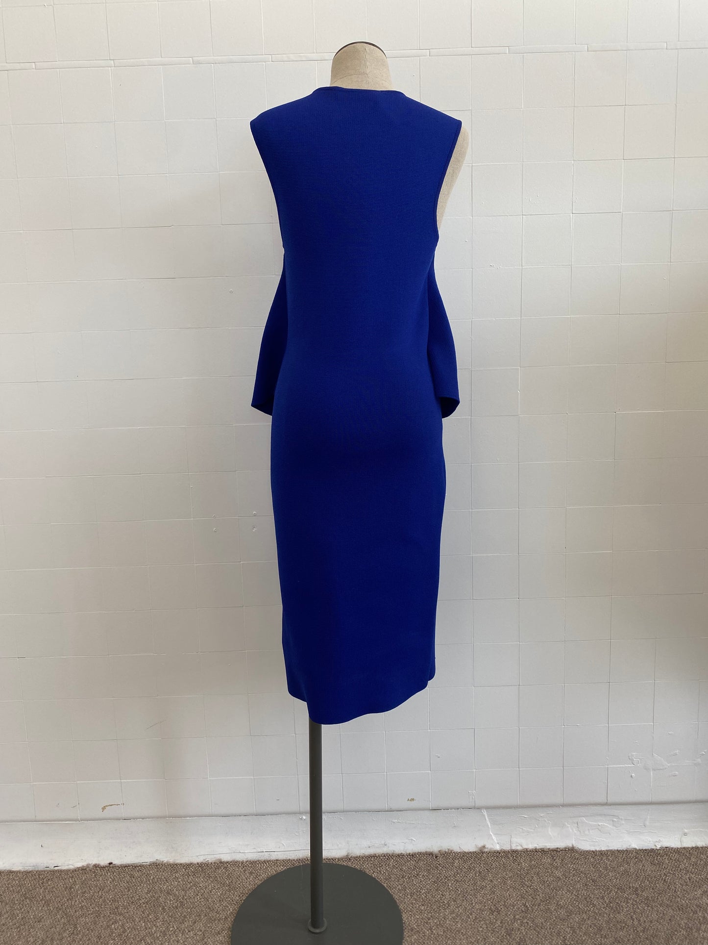 SCANLAN THEODORE COBALT CREPE KNIT SLEEVELESS DRESS - SIZE M