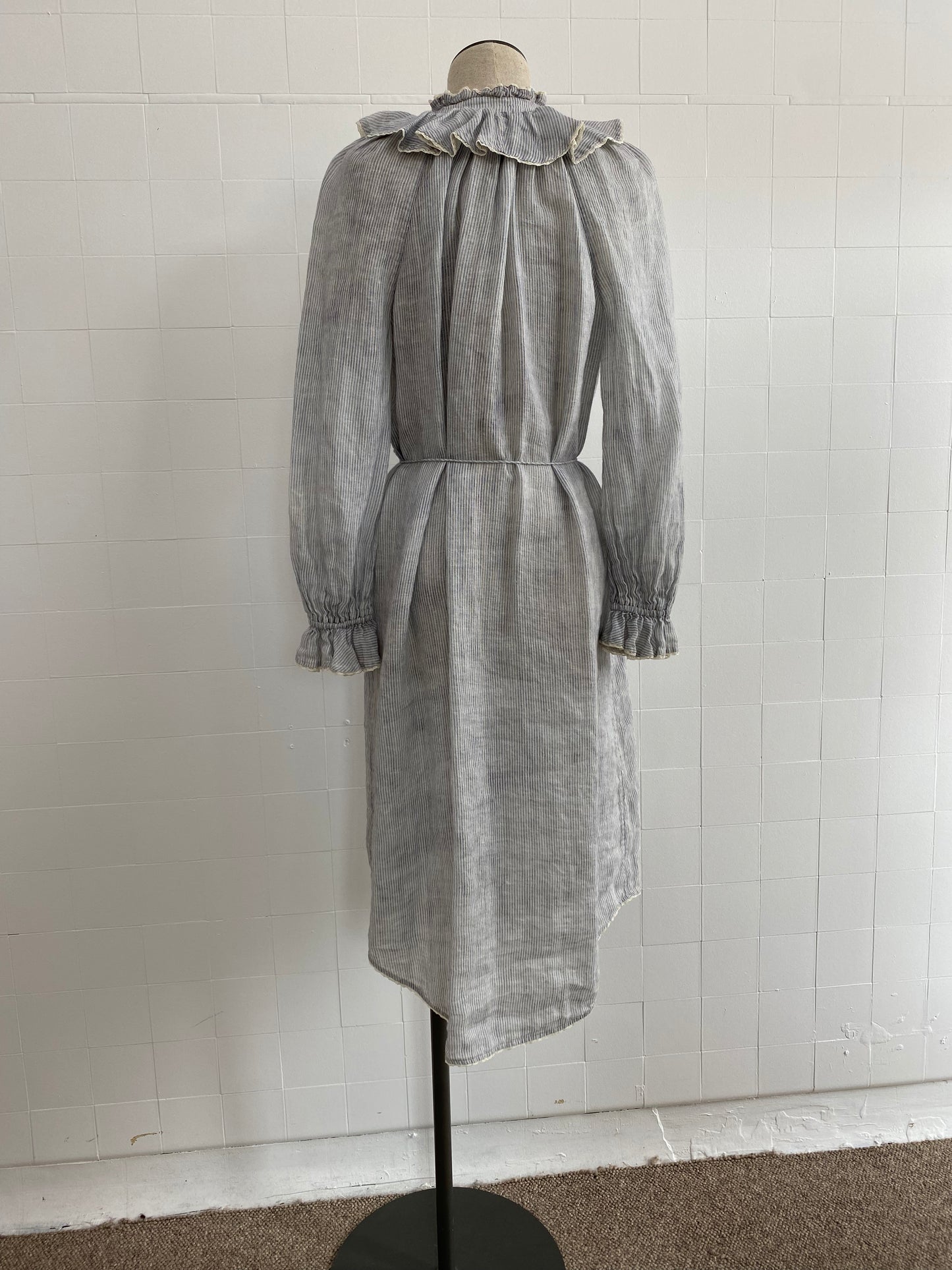 ZIMMERMANN LONG SLEEVE MIDI LINEN DRESS - SIZE 2 (10)